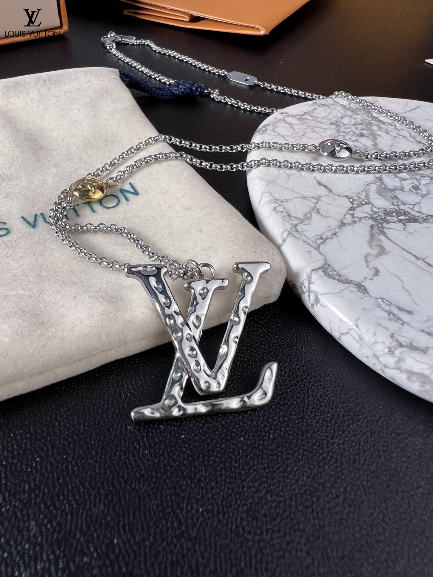 【LOUIS VUITTON】ネックレス、新しいネックレス万能シンプルファッションオーナメント-BRAND OFF
