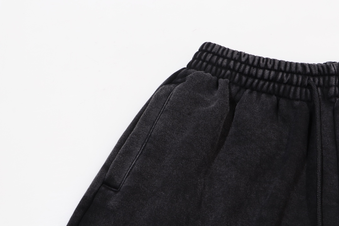 【BALENCIAGA  公式旗艦店】バレンシアガ   ショートパンツ  ご好評に付き再入荷！-BRAND OFF