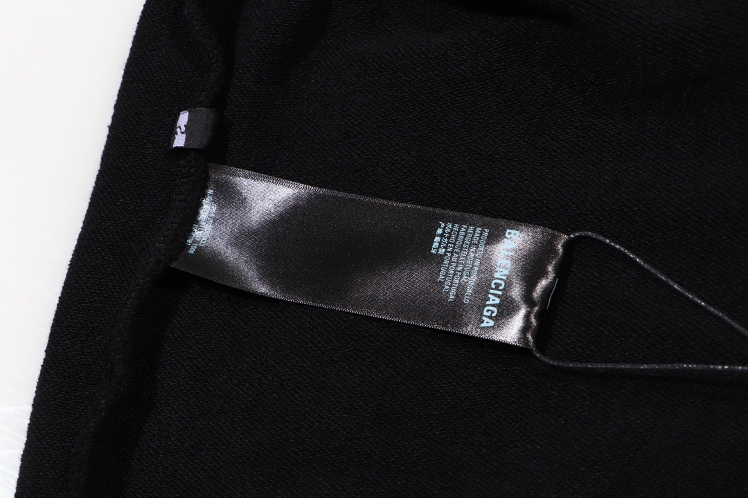 【BALENCIAGA  公式旗艦店】バレンシアガ   ショートパンツ  ご好評に付き再入荷！-BRAND OFF