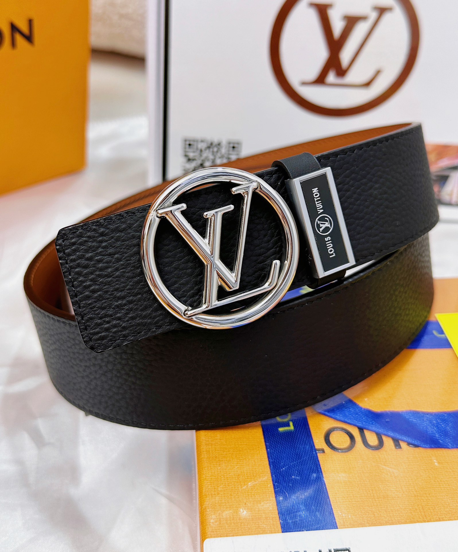 【2026】LV【LOUIS VUITTON】(ルイヴィトン) 3.8cmベルト メンズ  24706-BRAND OFF