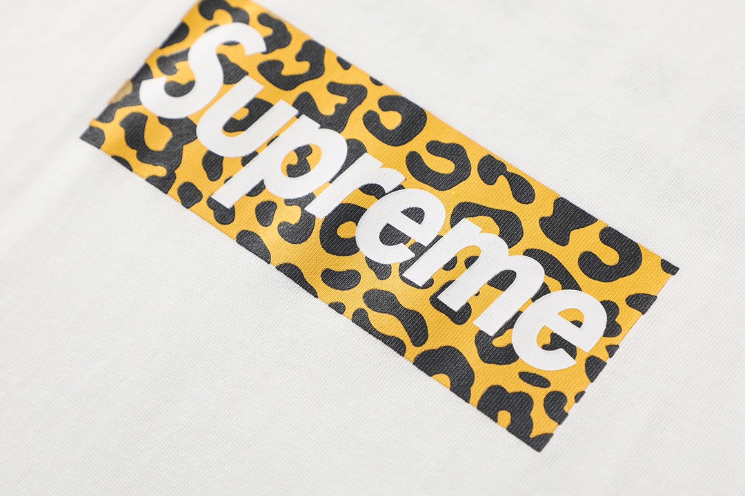 【Supreme  公式旗艦店】シュプリーム  Tシャツご好評に付き再入荷！-BRAND OFF