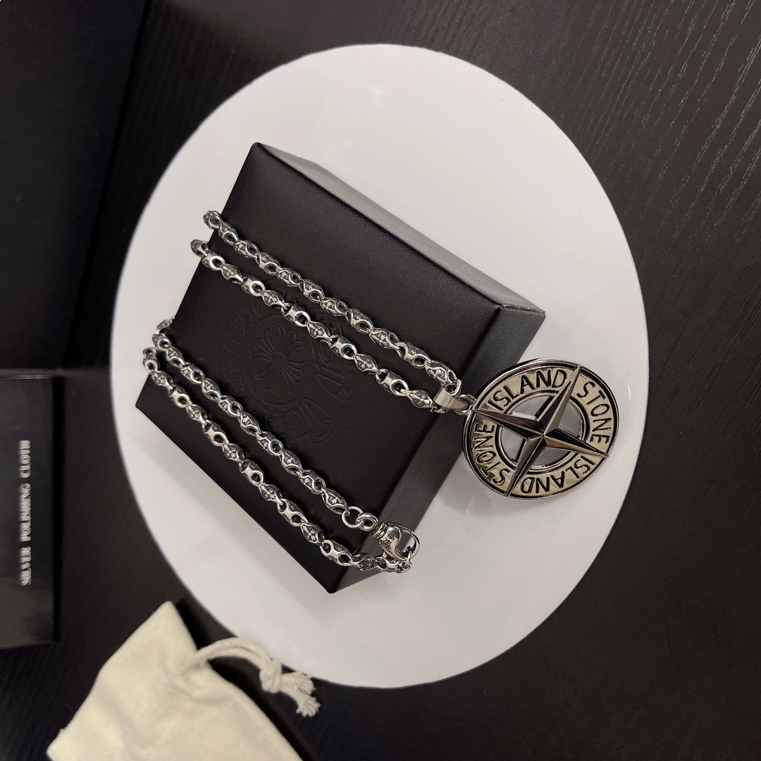 【2026】【CHROME HEARTS】クロムハーツ、新しいネックレス万能シンプルファッションオーナメント 2471-BRAND OFF