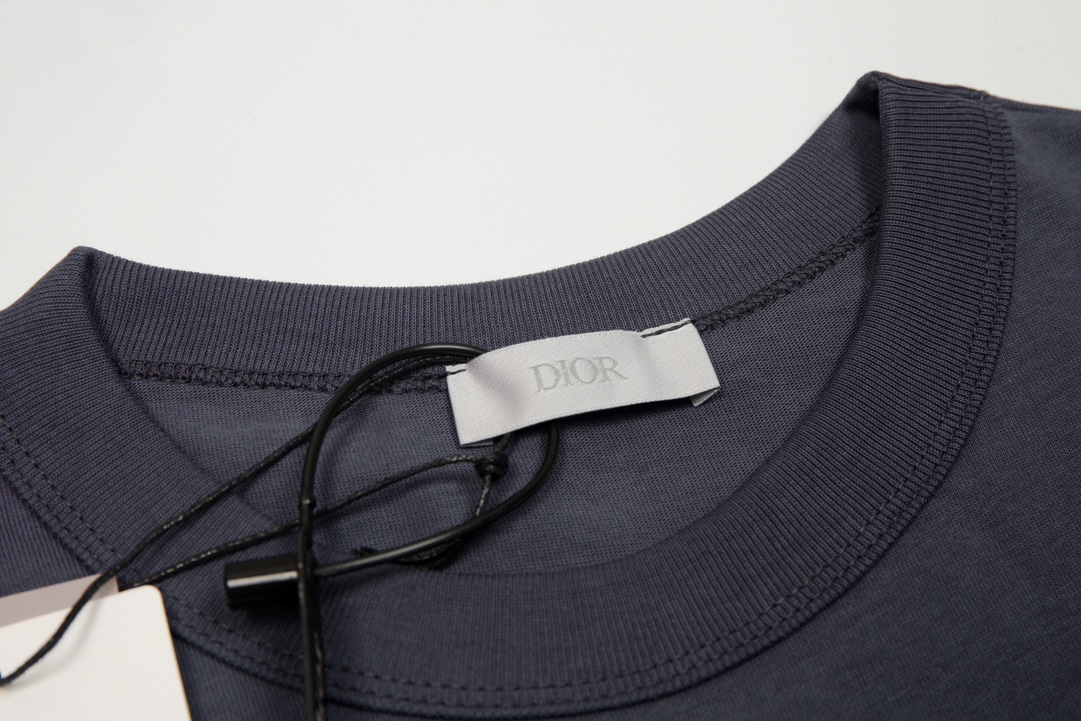 【2026】【DIOR 公式旗艦店】ディオール    Tシャツ ご好評に付き再入荷！-BRAND OFF