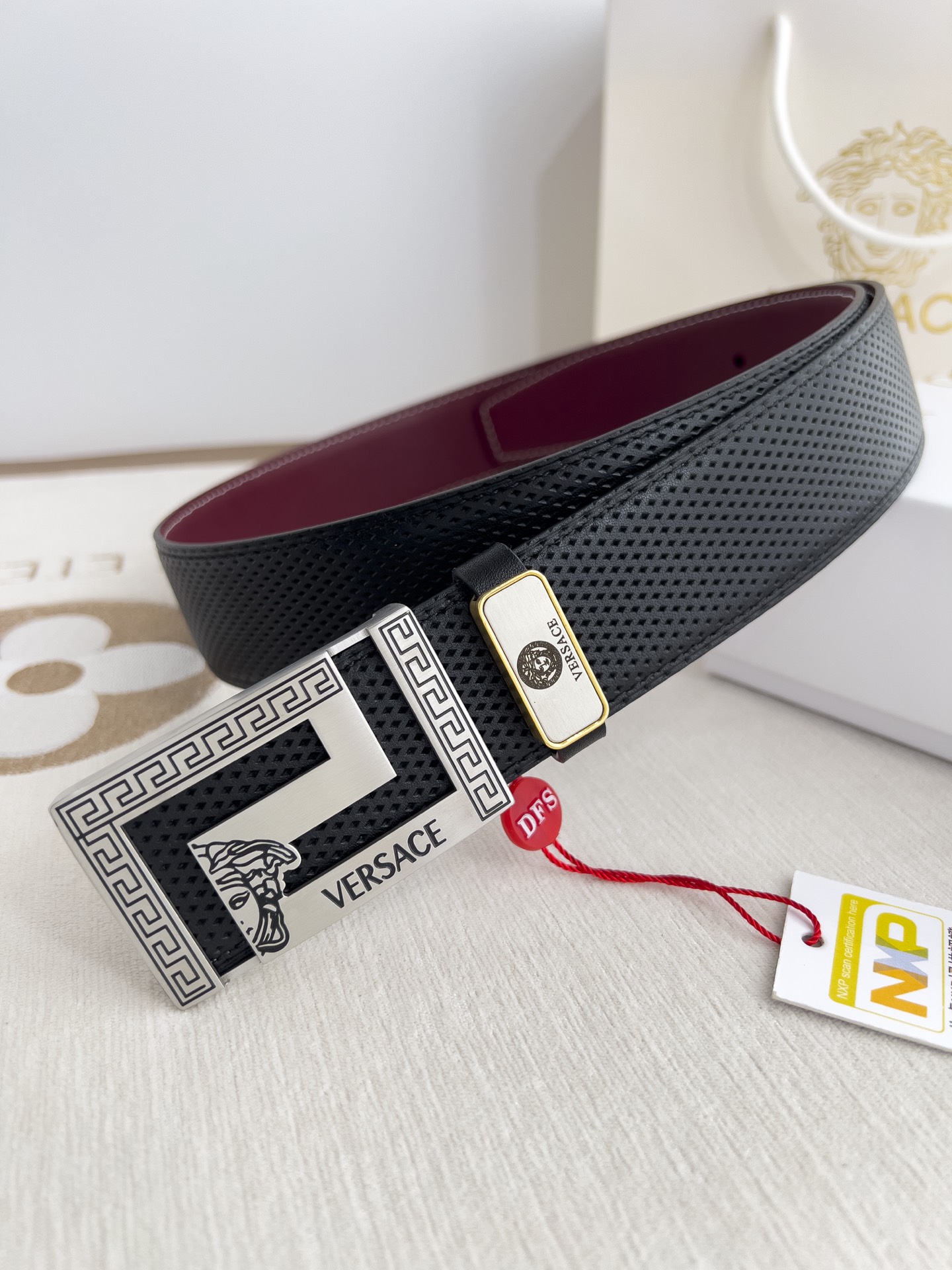 【2026】【VERSACE】(ヴェルサーチ) 3.8cmベルト メンズ 24706-BRAND OFF