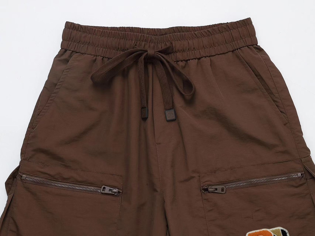【BURBERRY  公式旗艦店】バーバリー ショートパンツご好評に付き再入荷！-BRAND OFF