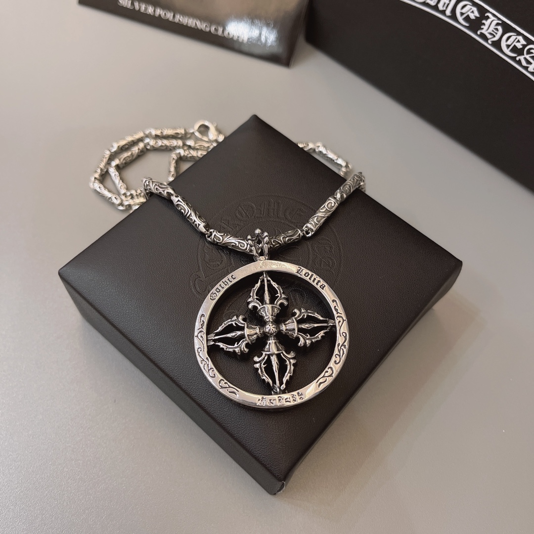 【CHROME HEARTS】クロムハーツ、新しいネックレス万能シンプルファッションオーナメント 2471-BRAND OFF
