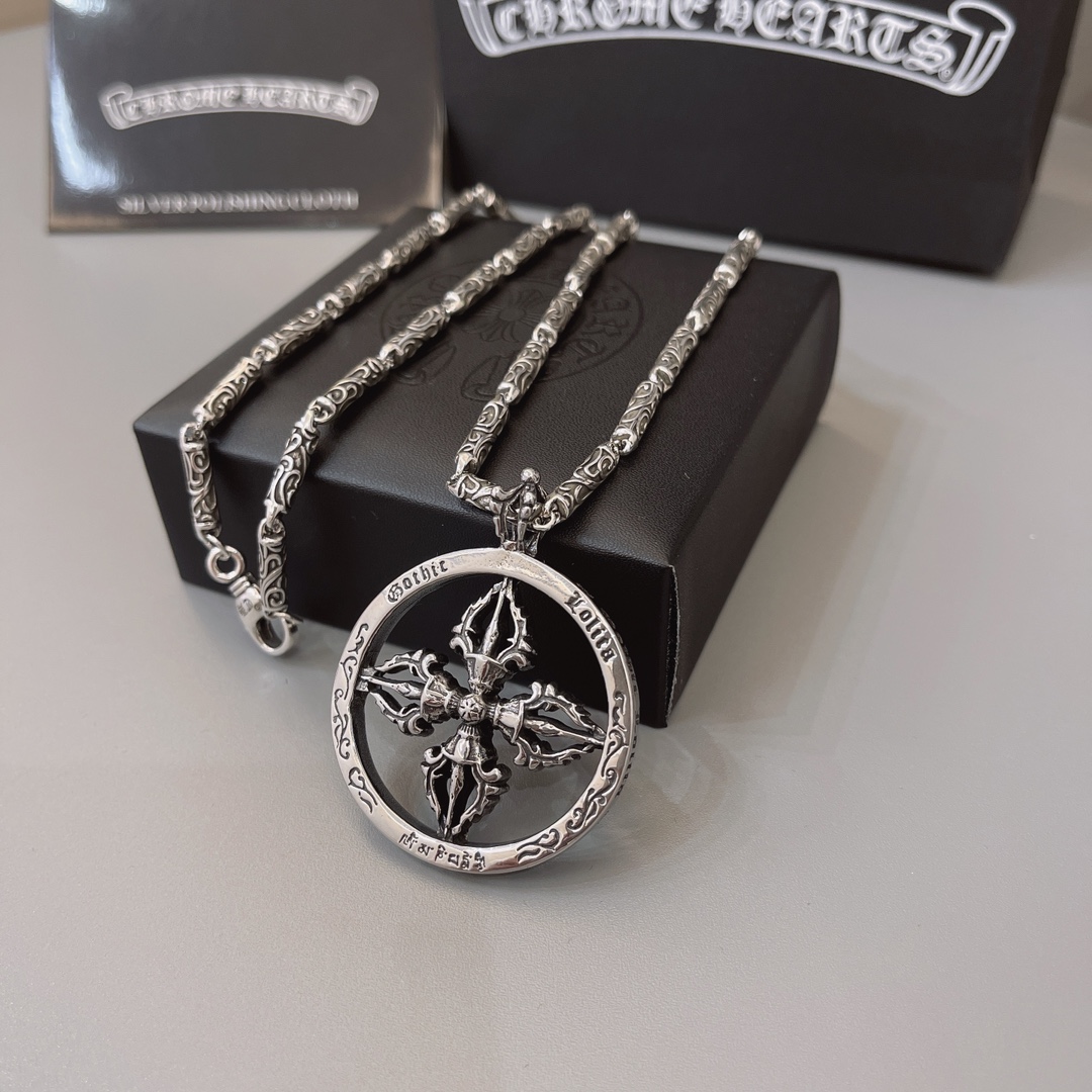 【CHROME HEARTS】クロムハーツ、新しいネックレス万能シンプルファッションオーナメント 2471-BRAND OFF