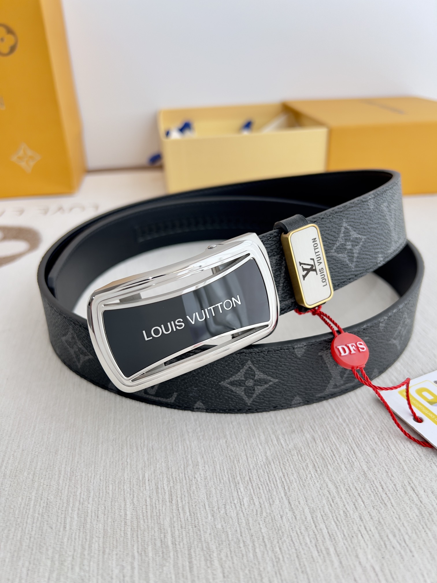 【LOUIS VUITTON】(ルイヴィトン) 3.5cmベルト メンズ-BRAND OFF