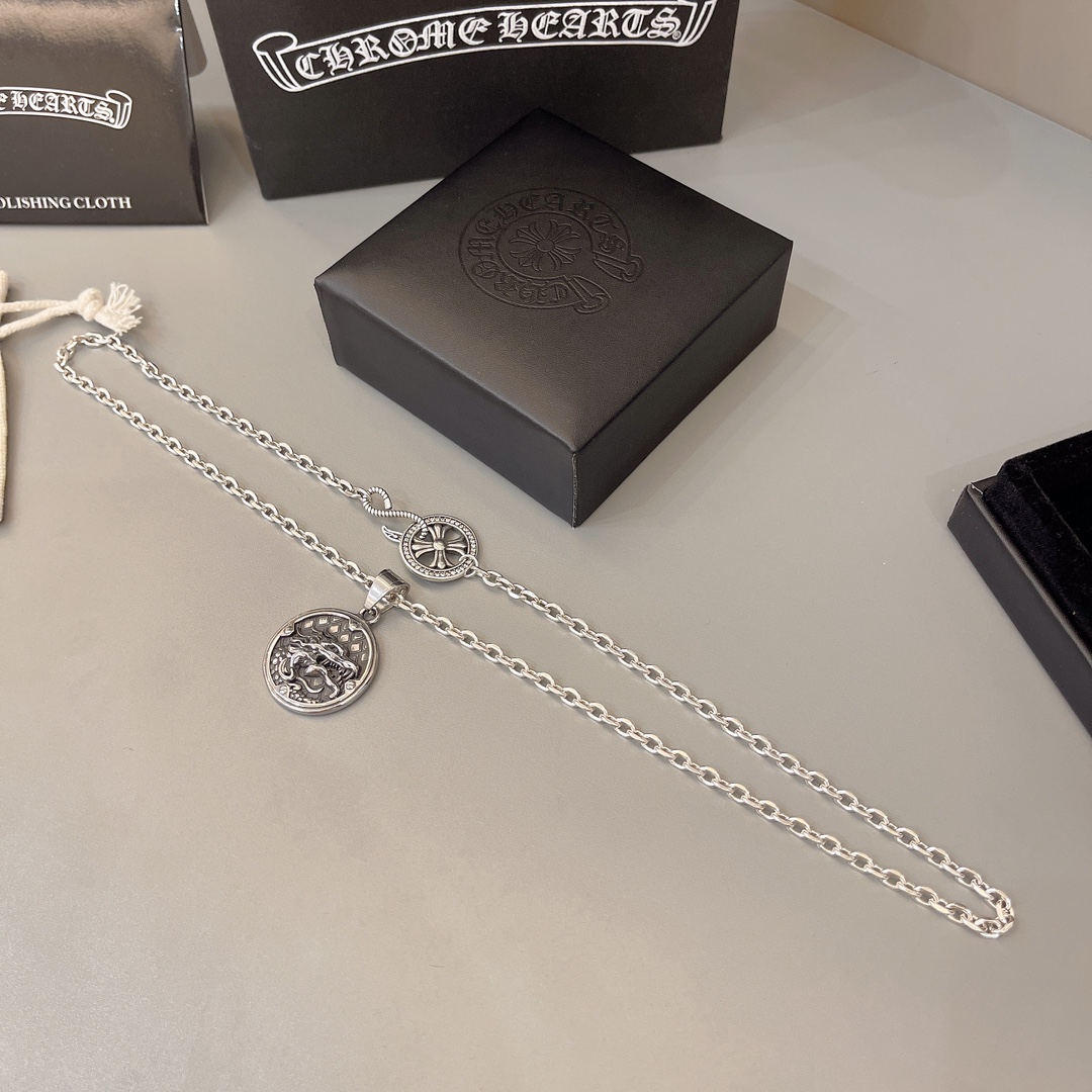 【CHROME HEARTS】クロムハーツ、新しいネックレス万能シンプルファッションオーナメント 2471-BRAND OFF