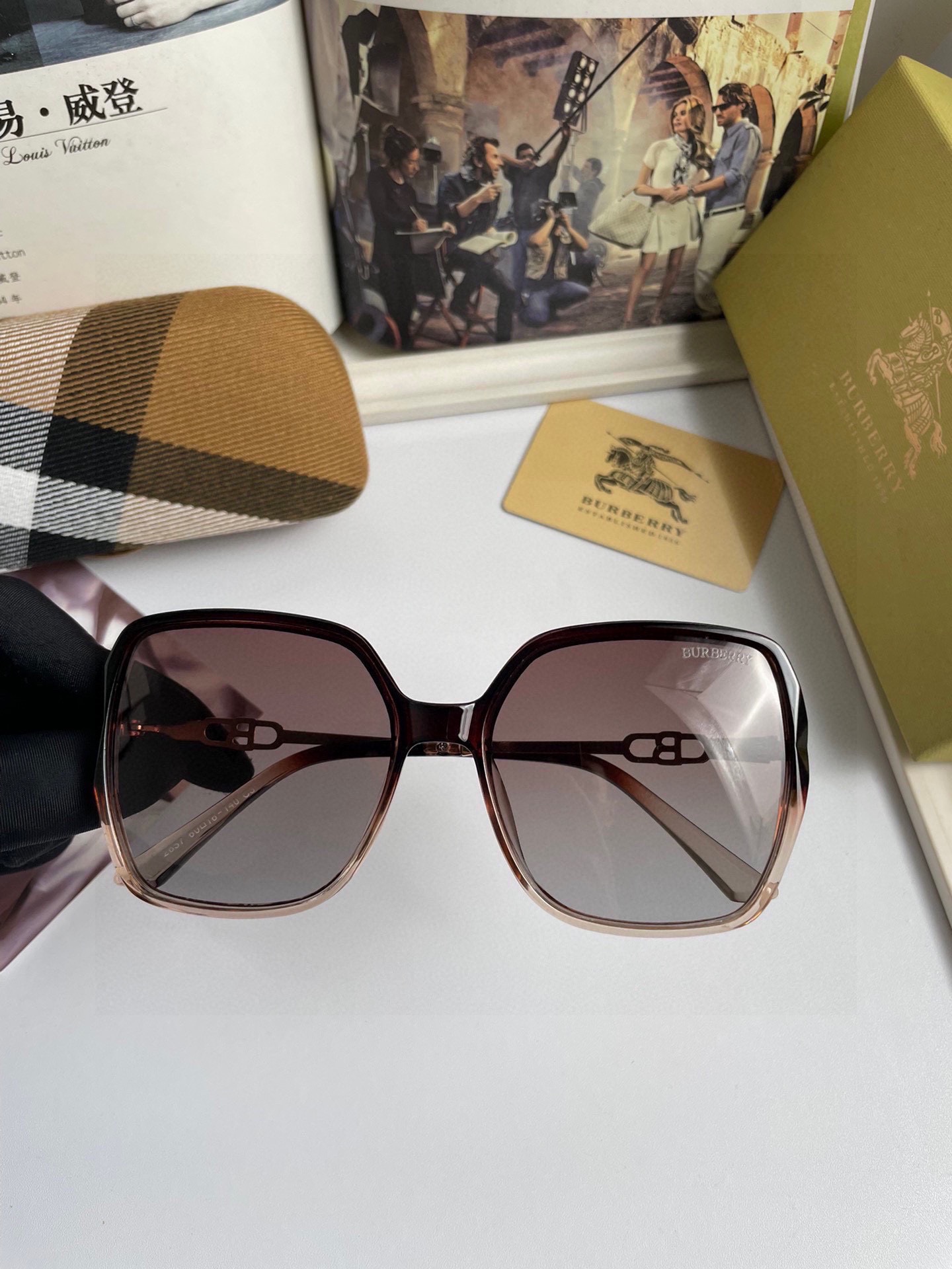 BURBERRY(バーバリー) サングラス-BRAND OFF