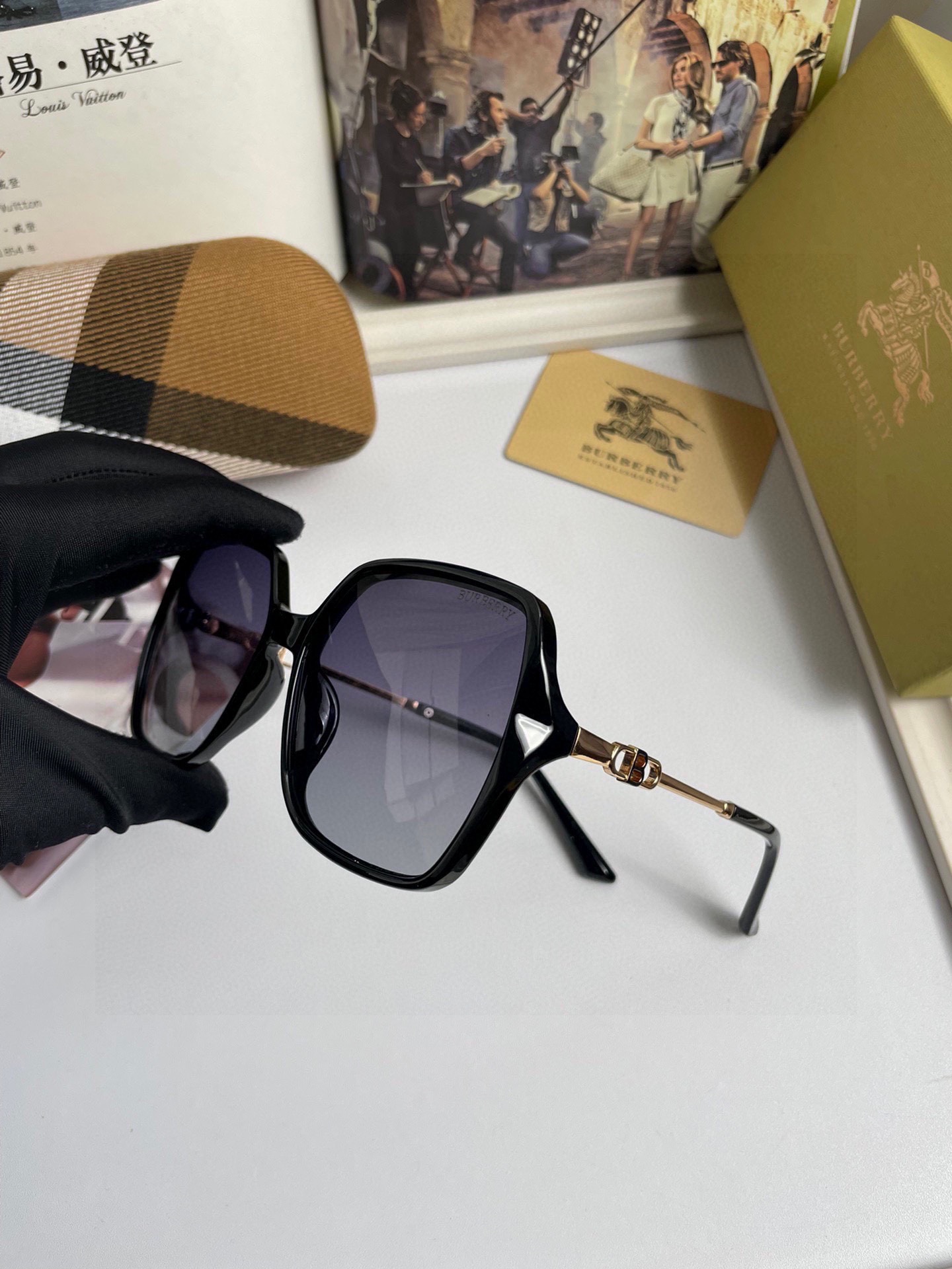 BURBERRY(バーバリー) サングラス-BRAND OFF