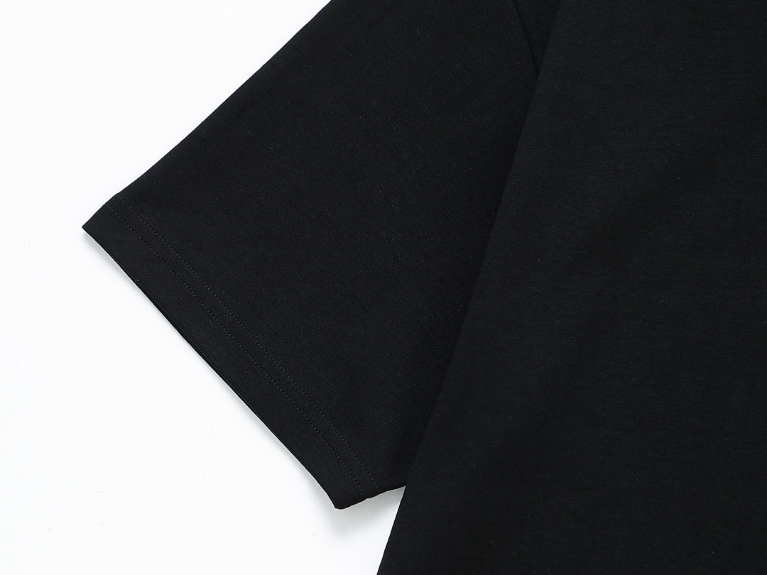 【2026】【DIOR 公式旗艦店】ディオール    Tシャツ ご好評に付き再入荷！-BRAND OFF