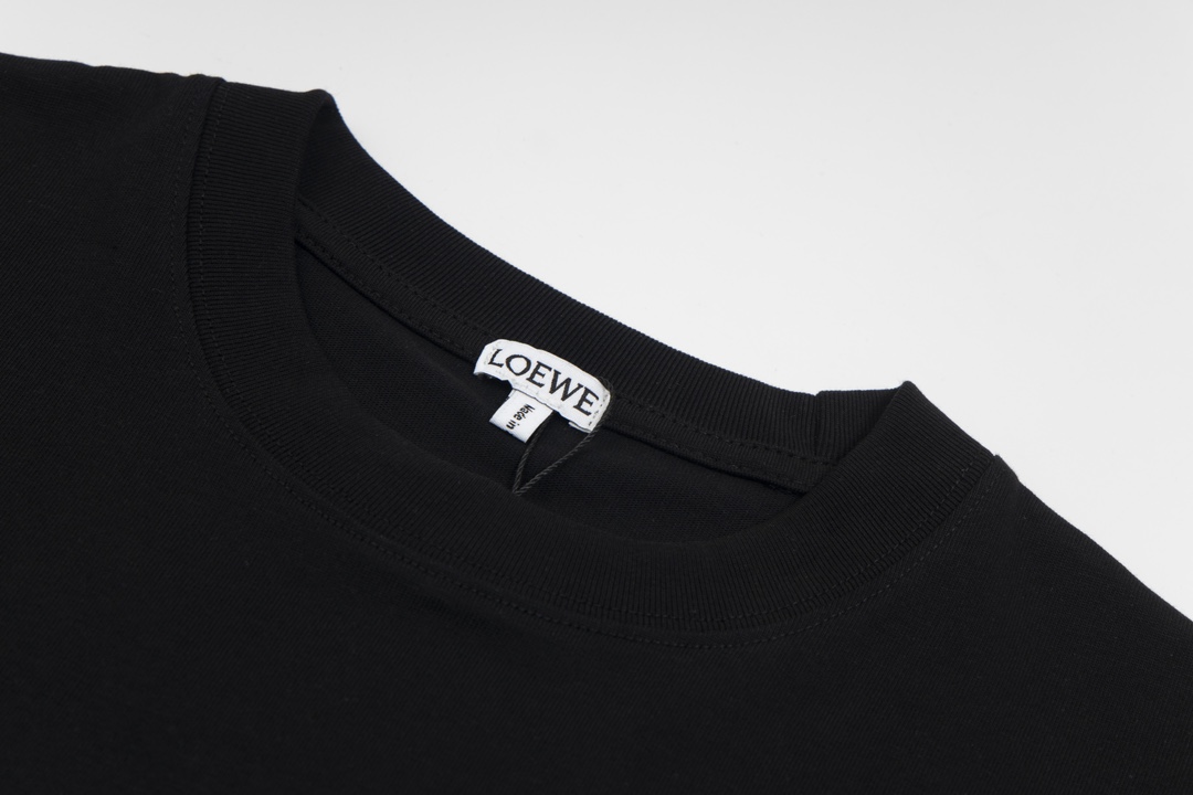 【2026】【LOEWE  公式旗艦店】ロエベ   Tシャツ ご好評に付き再入荷 24613-BRAND OFF