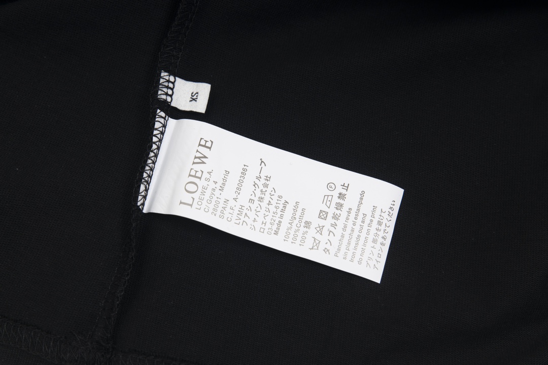 【2026】【LOEWE  公式旗艦店】ロエベ   Tシャツ ご好評に付き再入荷 24613-BRAND OFF