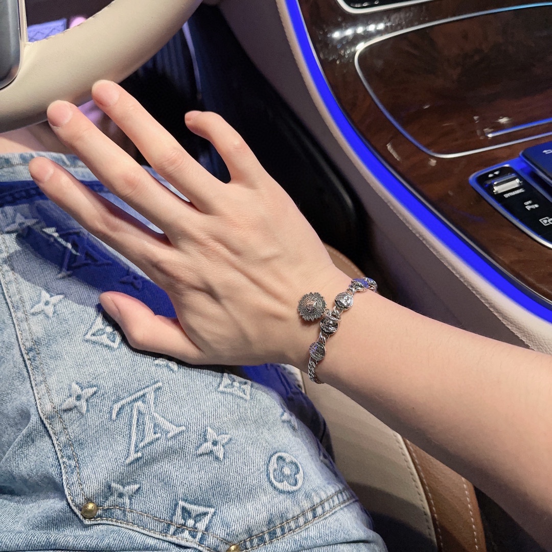 【VERSACE】ブレスレット、ファッションシンプルなスタイル 2474-BRAND OFF
