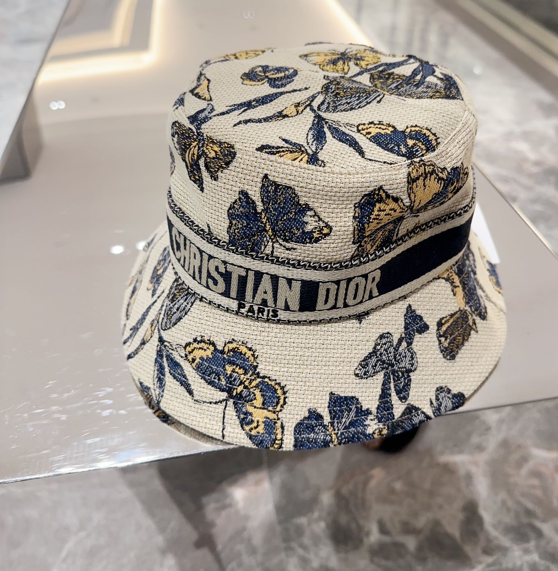 DIOR(ディオール )フィッシャーマンズハット-BRAND OFF