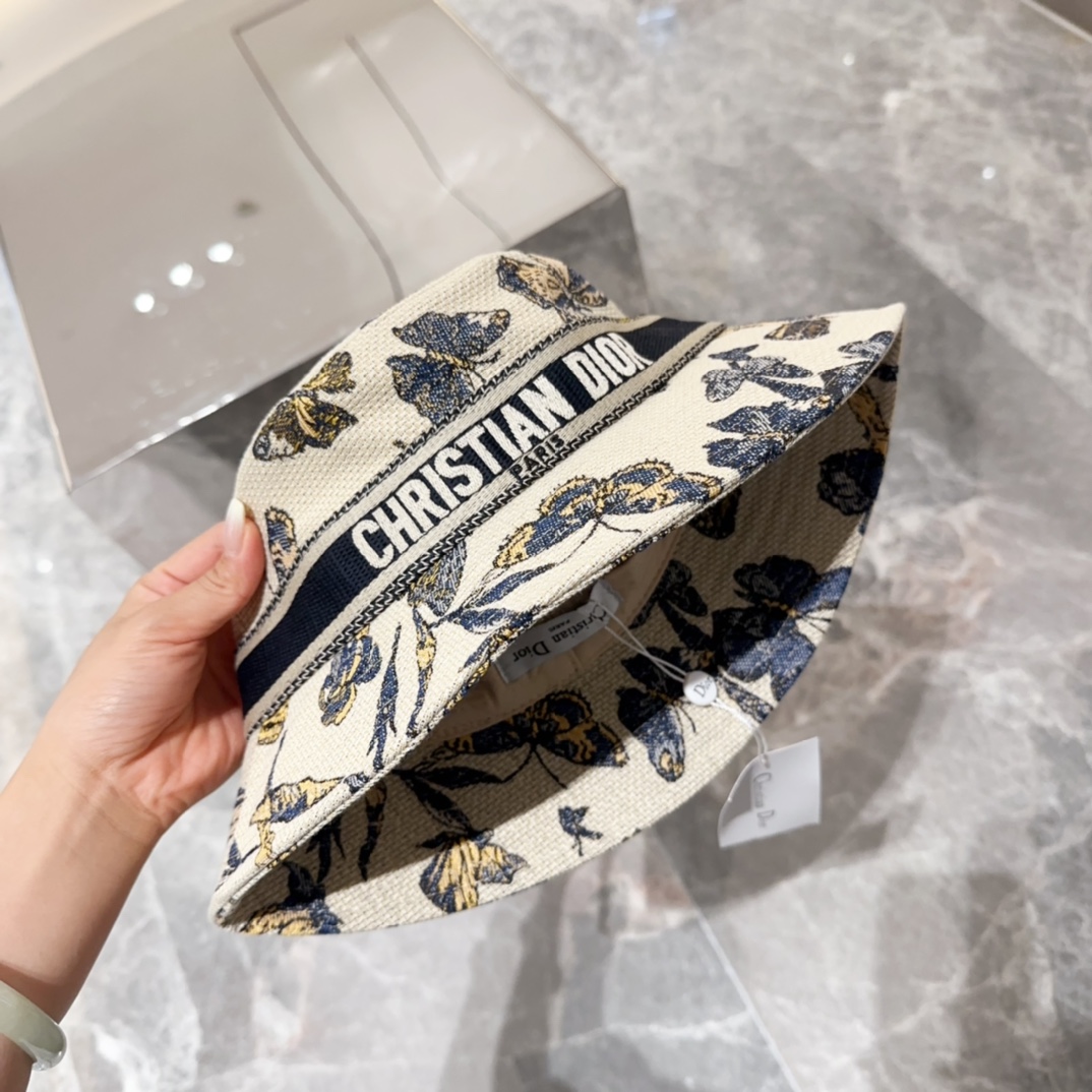 DIOR(ディオール )フィッシャーマンズハット-BRAND OFF
