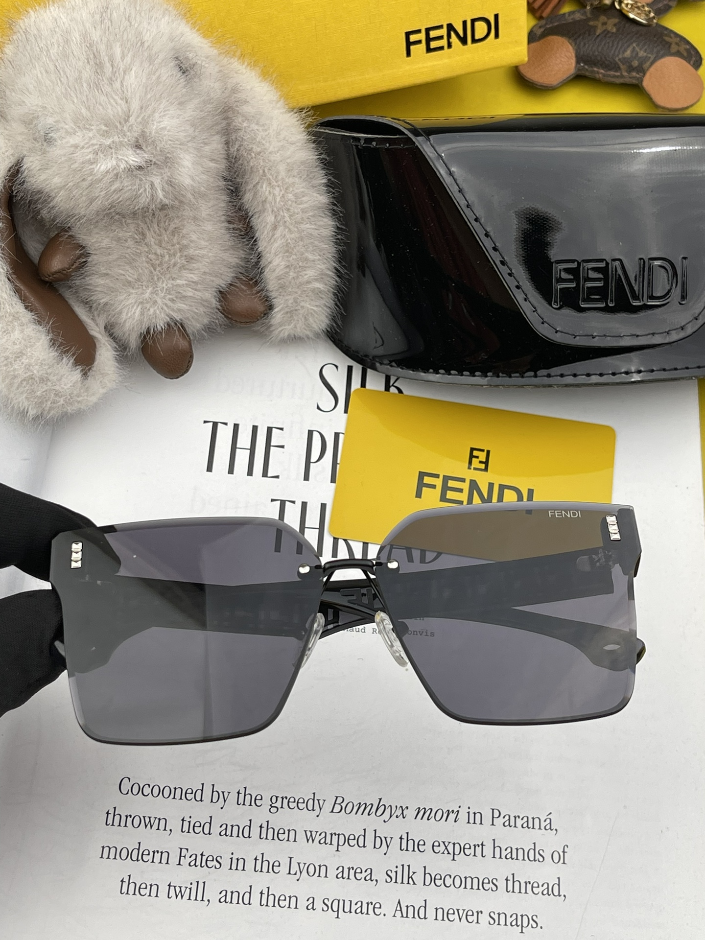 FENDI(フェンディ) サングラス-BRAND OFF