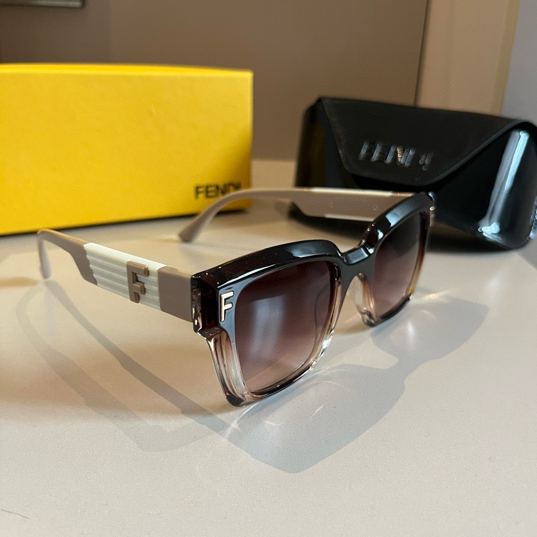 FENDI(フェンディ) サングラス-BRAND OFF