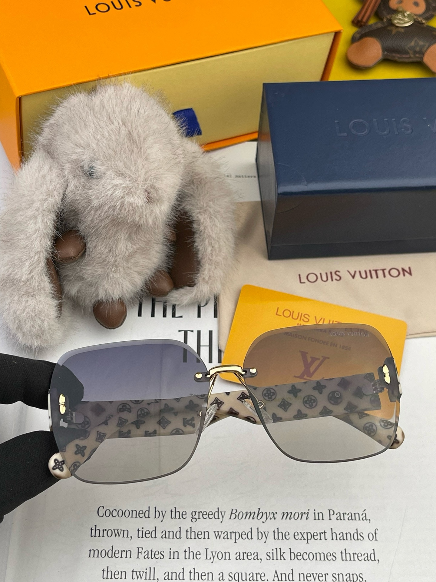LOUIS VUITTON(ルイヴィトン) サングラス-BRAND OFF