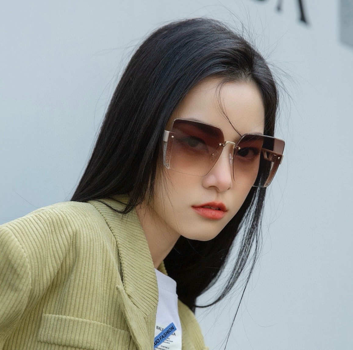 DIOR(  ディオール ) サングラス-BRAND OFF
