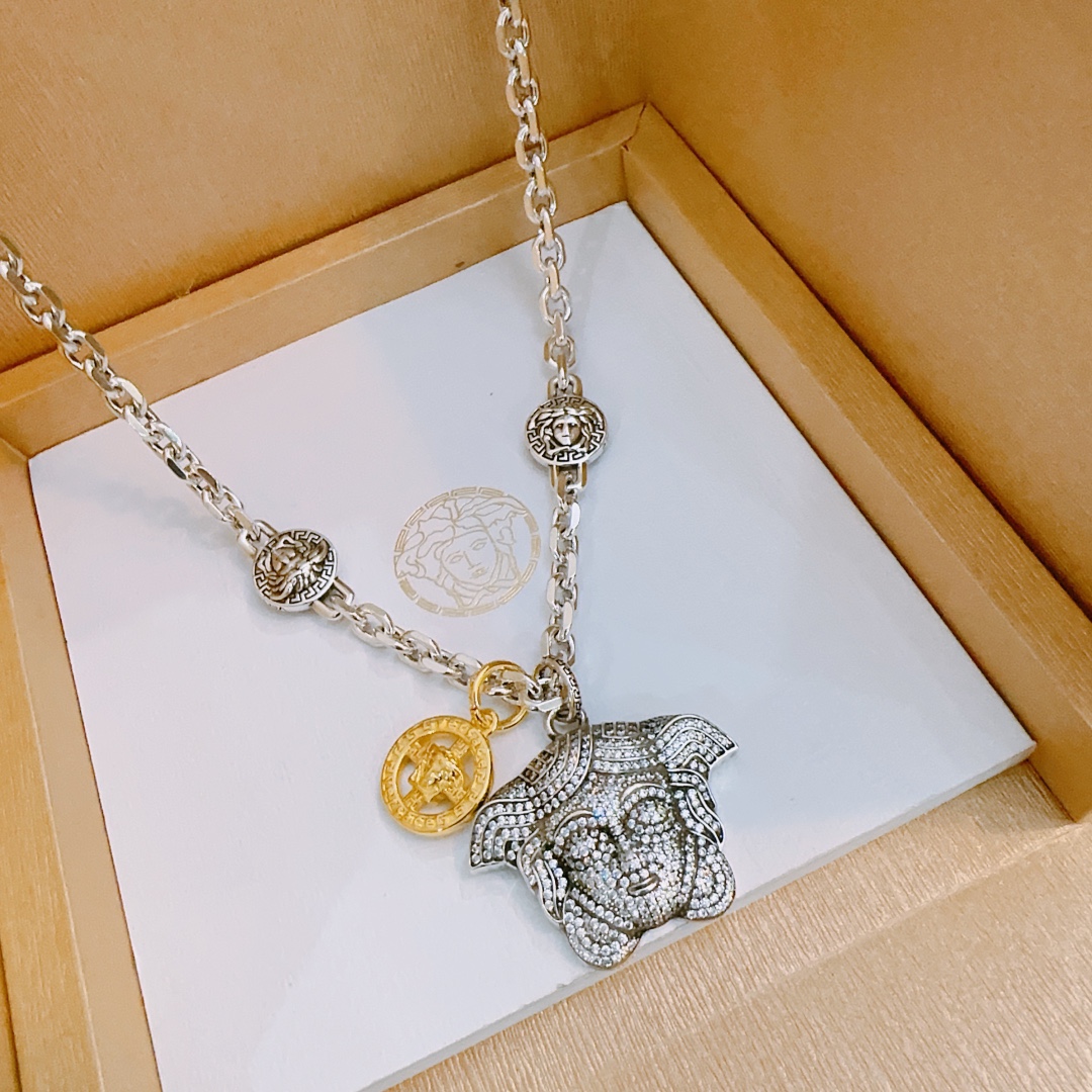 【VERSACE】ネックレス、新しいネックレス万能シンプルファッションオーナメント 2474-BRAND OFF