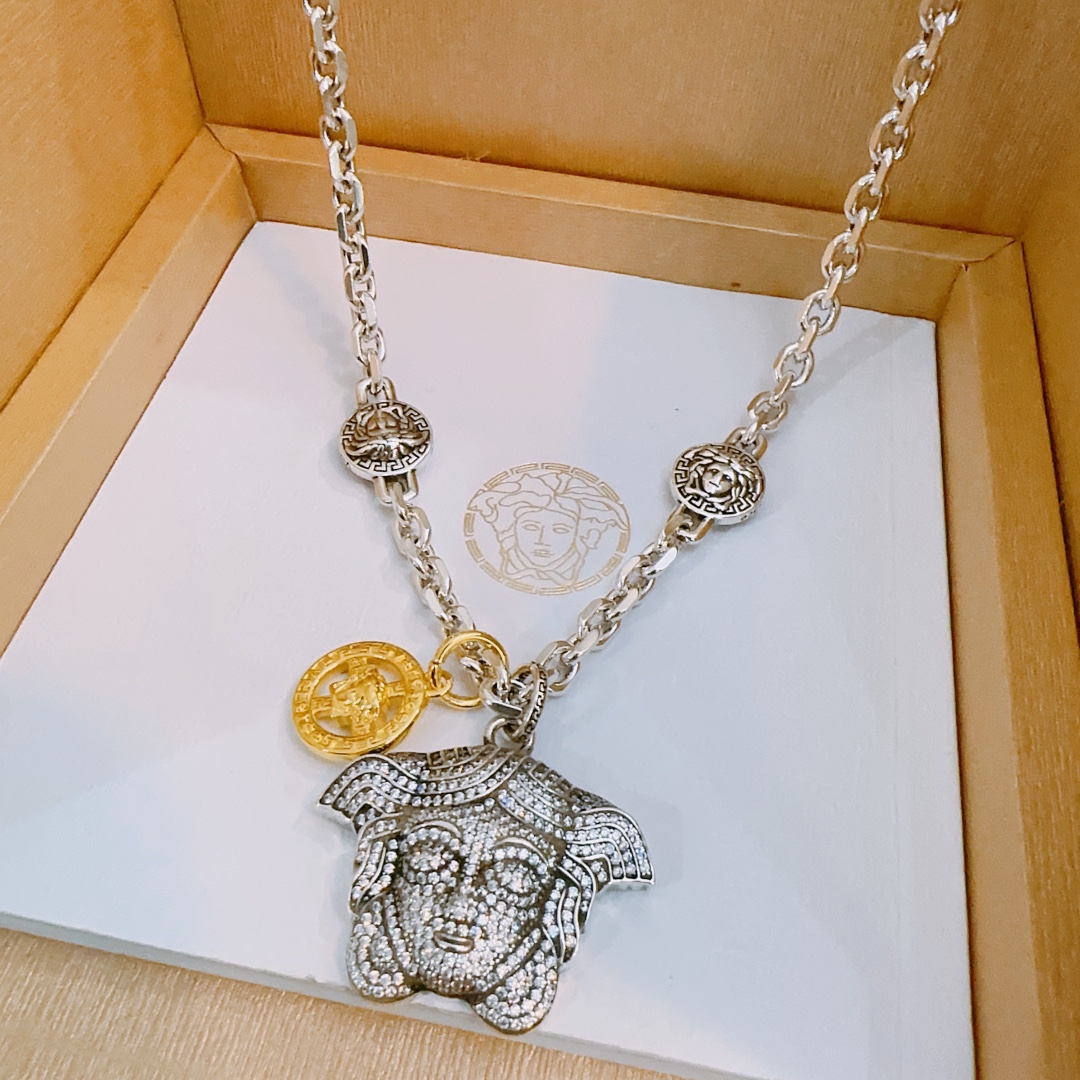 【VERSACE】ネックレス、新しいネックレス万能シンプルファッションオーナメント 2474-BRAND OFF