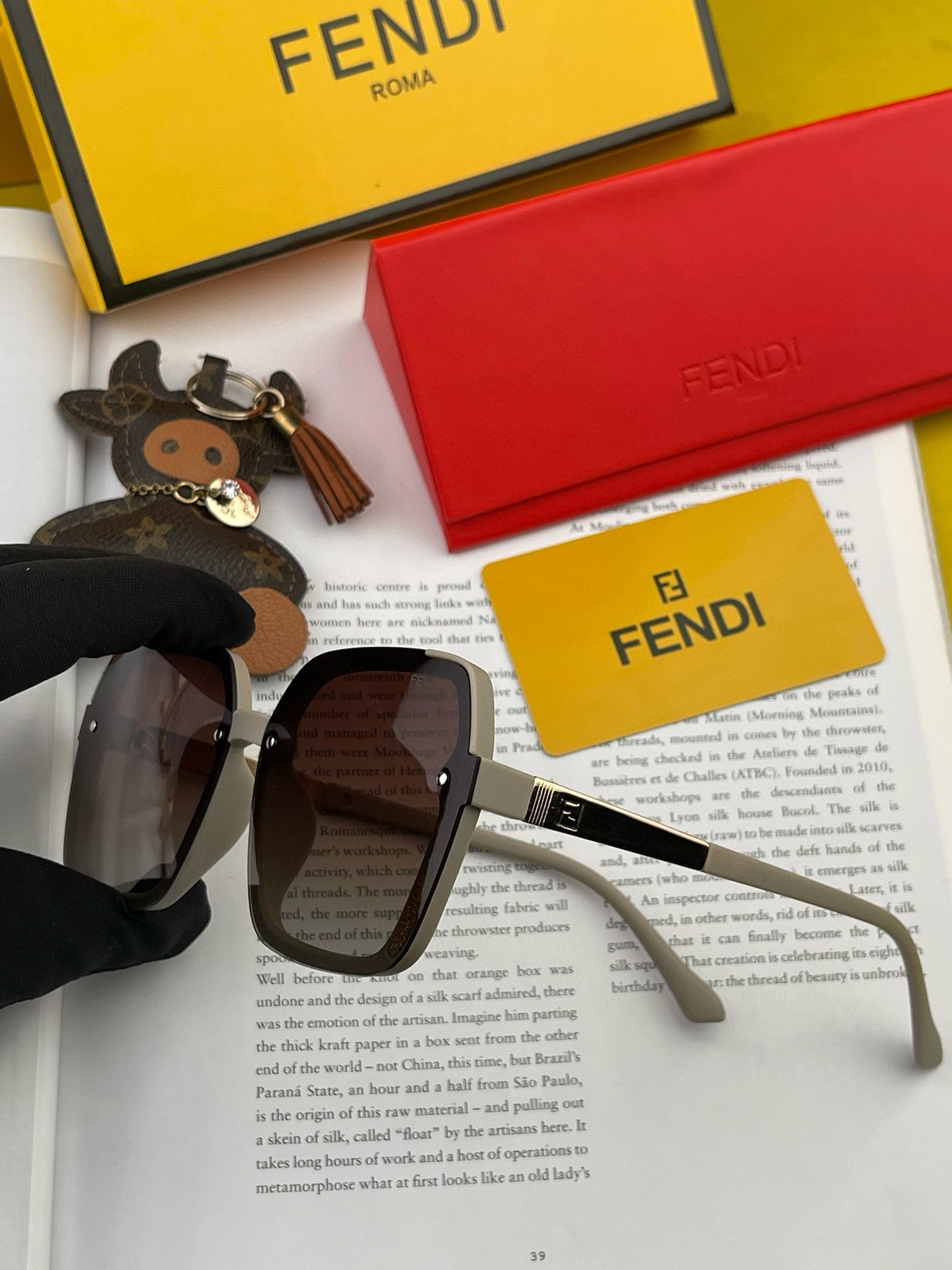 FENDI(フェンディ ) サングラス 24706-BRAND OFF