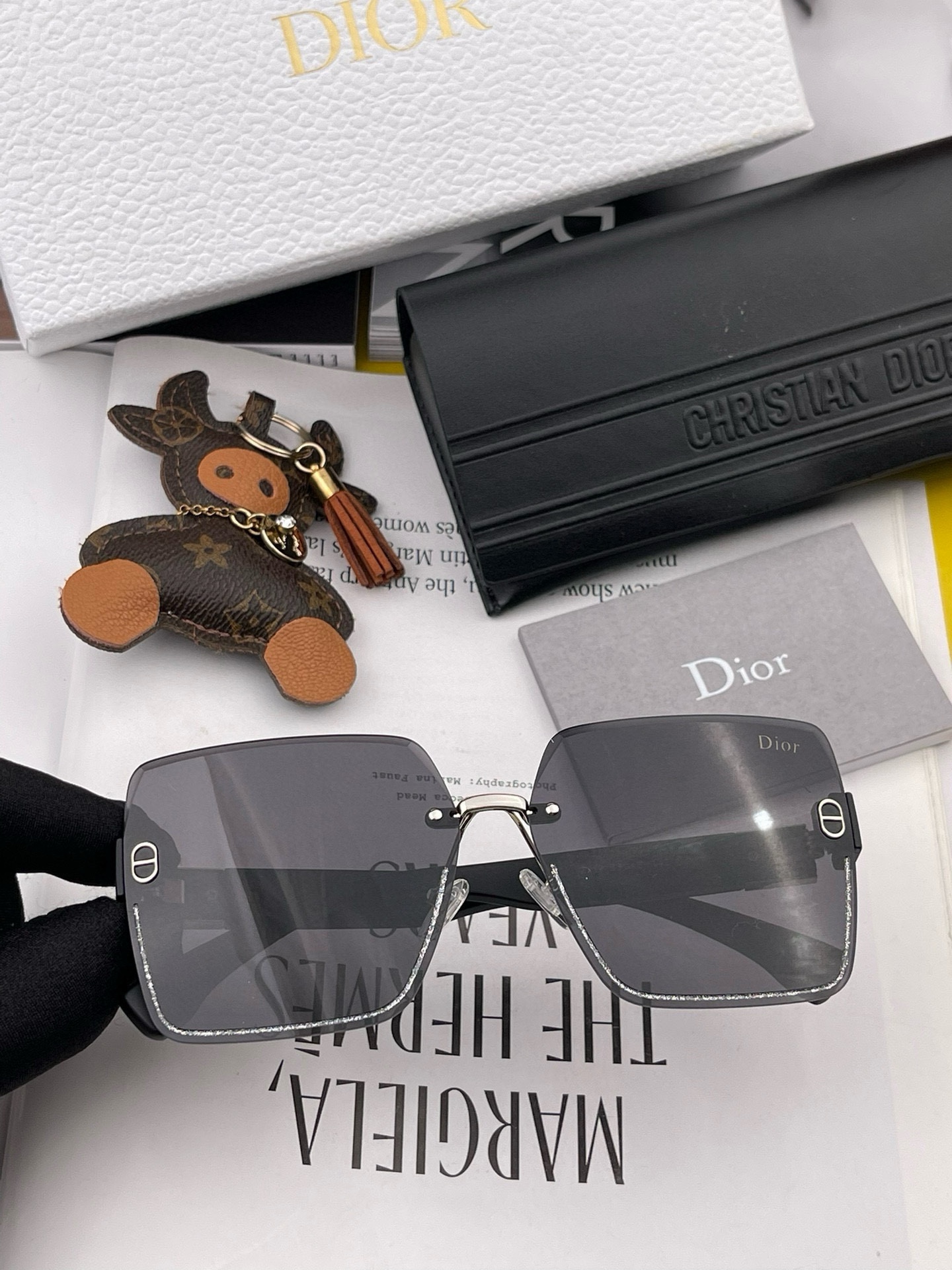 DIOR(  ディオール ) サングラス 24705-BRAND OFF