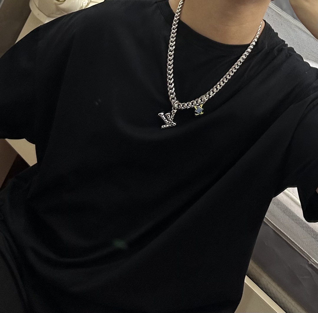 【LOUIS VUITTON】ネックレス、新しいネックレス万能シンプルファッションオーナメント  2472-BRAND OFF