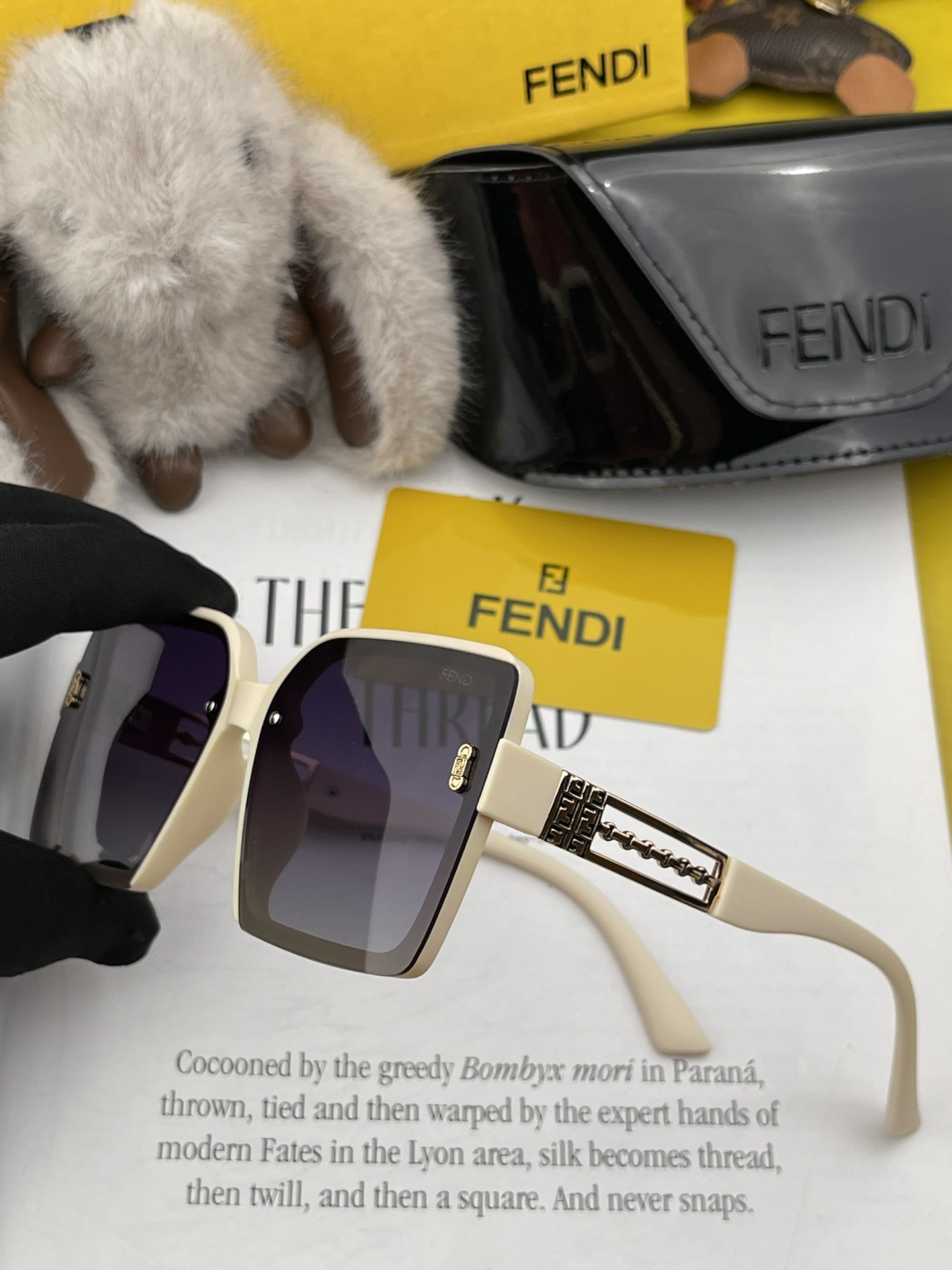 FENDI(フェンディ ) サングラス 24706-BRAND OFF