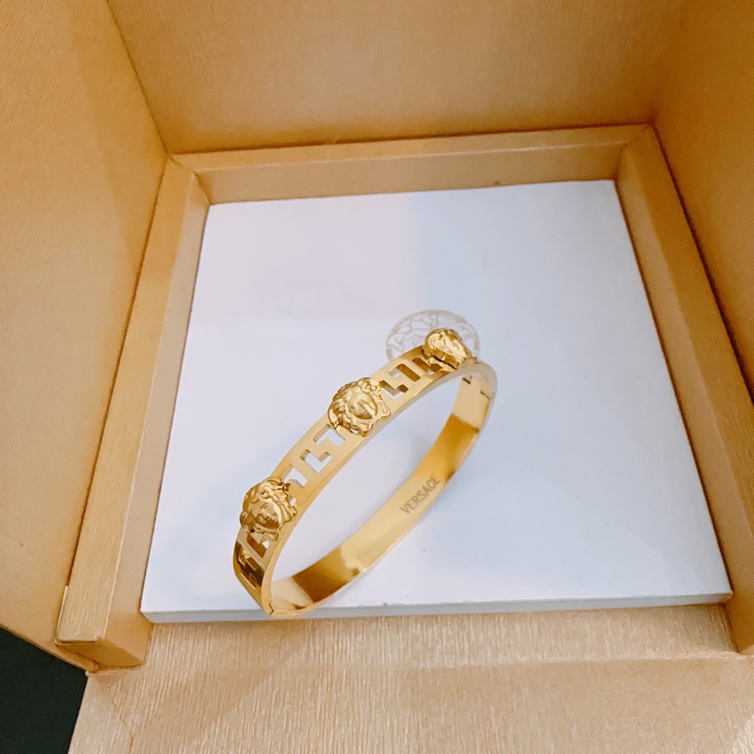 【VERSACE】ブレスレット、ファッションシンプルなスタイル 2474-BRAND OFF