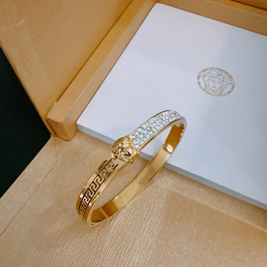 【VERSACE】ブレスレット、ファッションシンプルなスタイル 2474-BRAND OFF