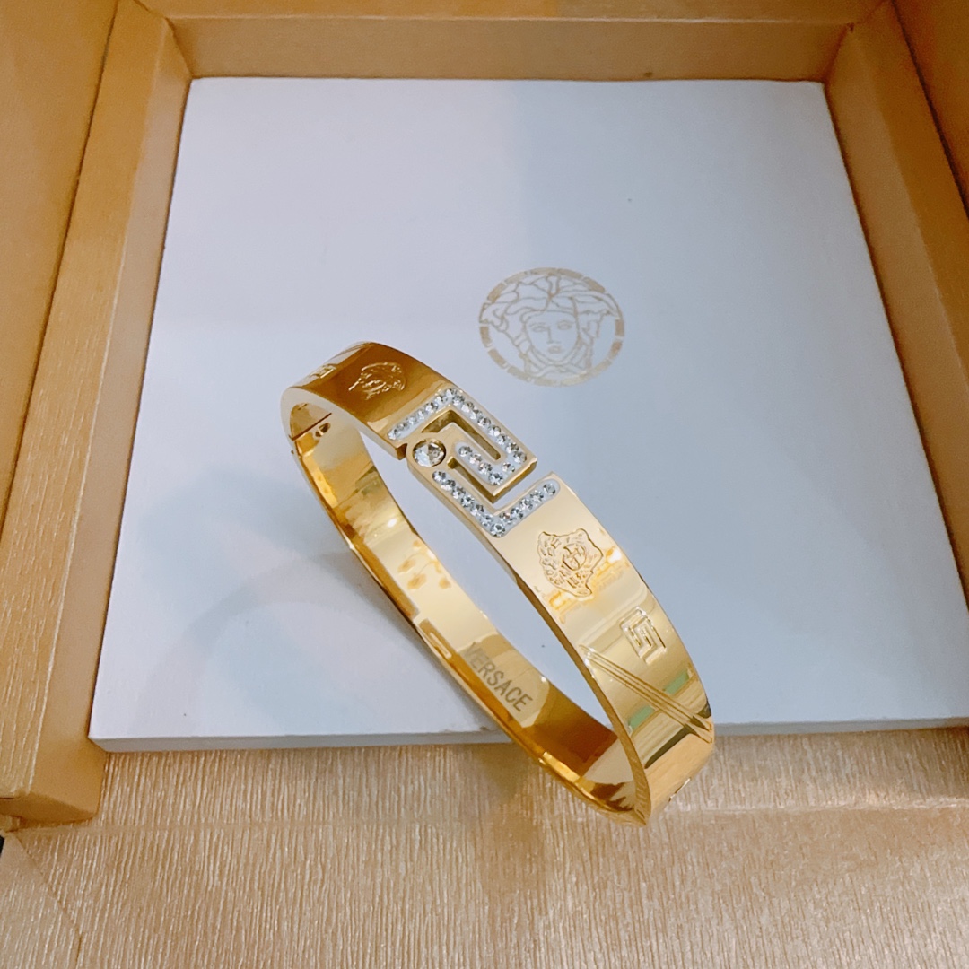 【2026】【VERSACE】ブレスレット、ファッションシンプルなスタイル 2474-BRAND OFF