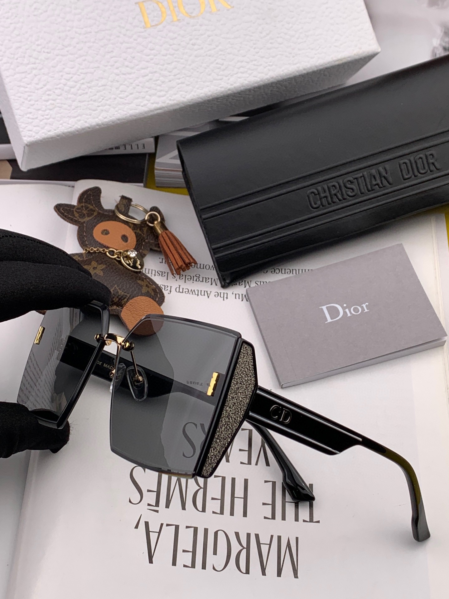 DIOR(  ディオール ) サングラス 24705-BRAND OFF
