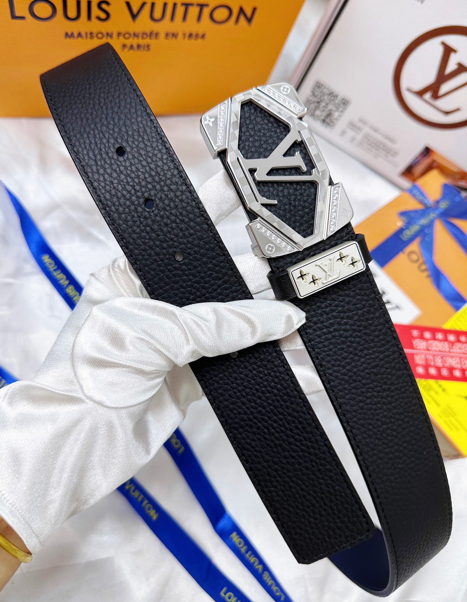 【LOUIS VUITTON】(ルイヴィトン) 3.8cmベルト メンズ  24706-BRAND OFF