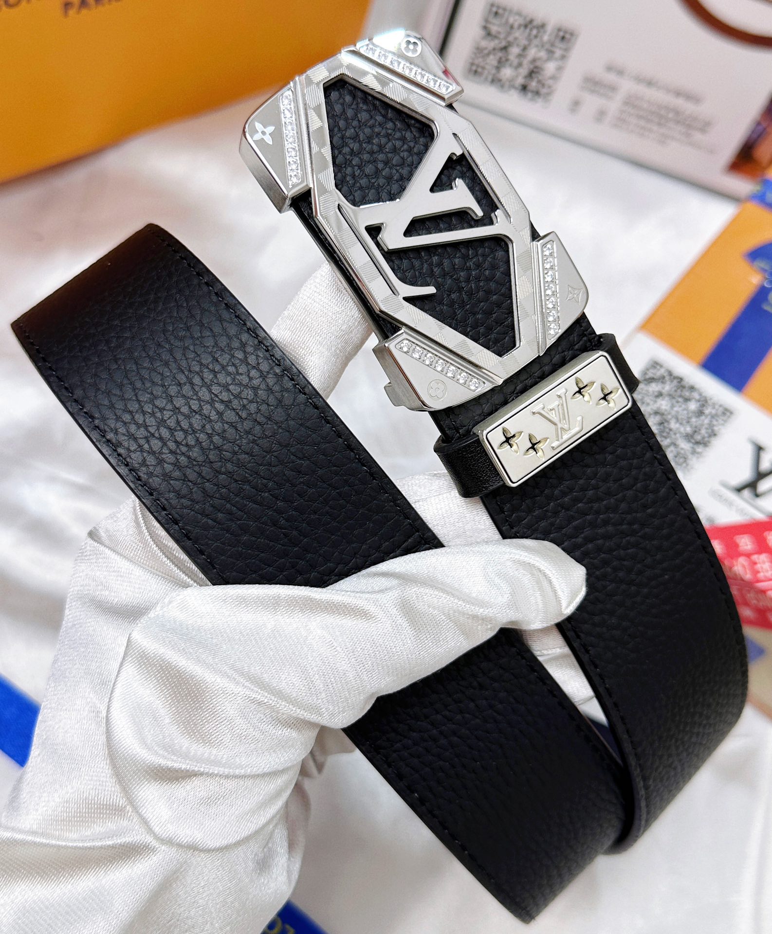 【LOUIS VUITTON】(ルイヴィトン) 3.8cmベルト メンズ  24706-BRAND OFF
