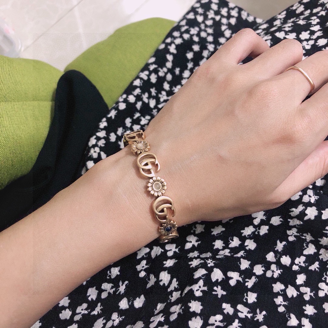 【GUCCI】ブレスレット、ファッションシンプルなスタイル 2474-BRAND OFF