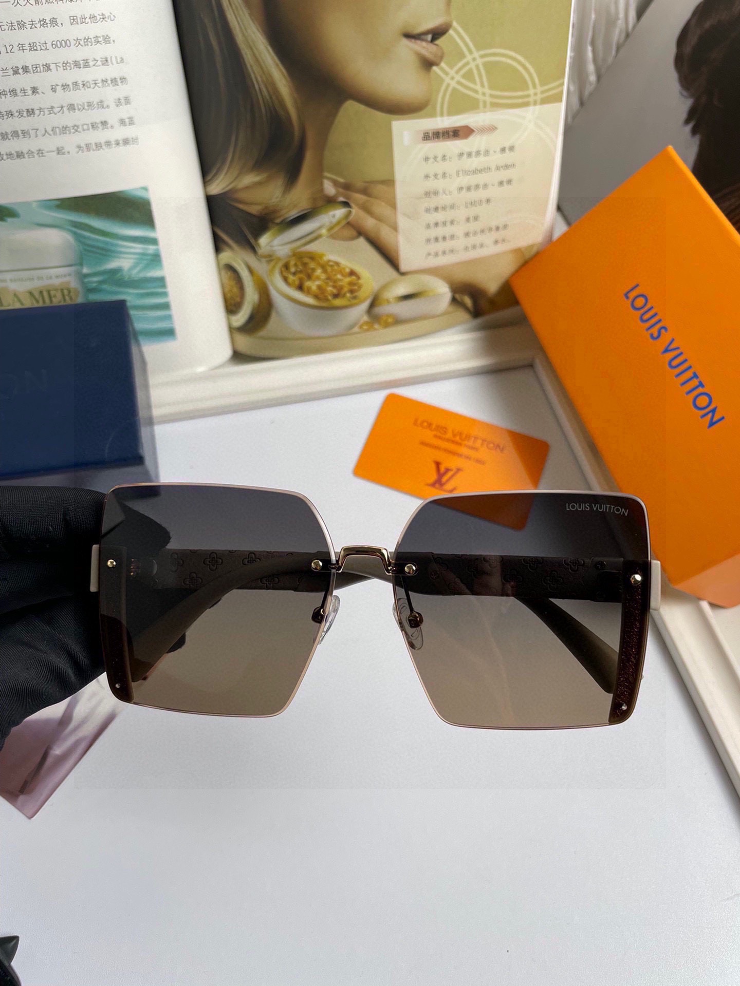 LOUIS VUITTON(ルイヴィトン) サングラス 24706-BRAND OFF