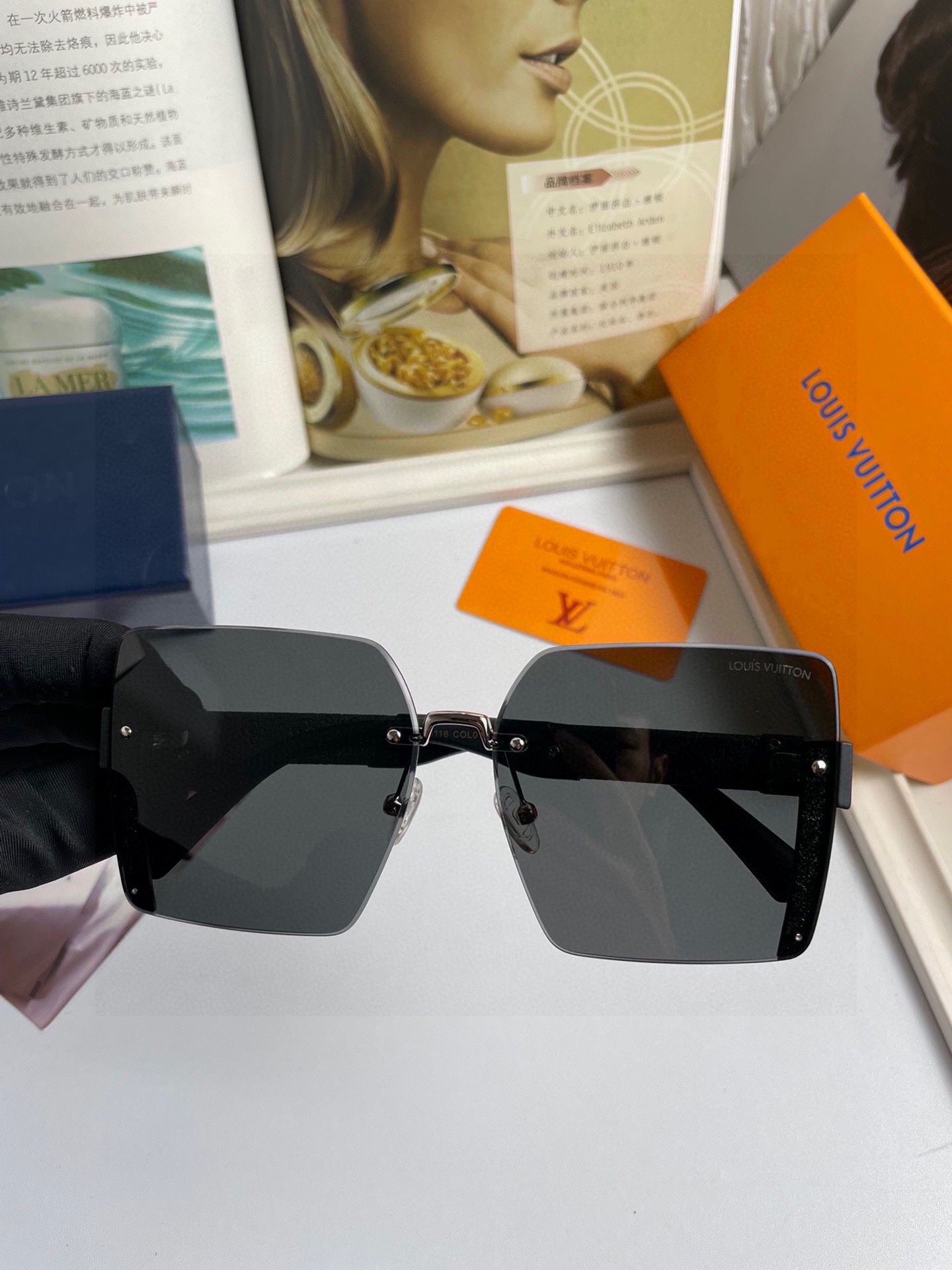 LOUIS VUITTON(ルイヴィトン) サングラス 24706-BRAND OFF