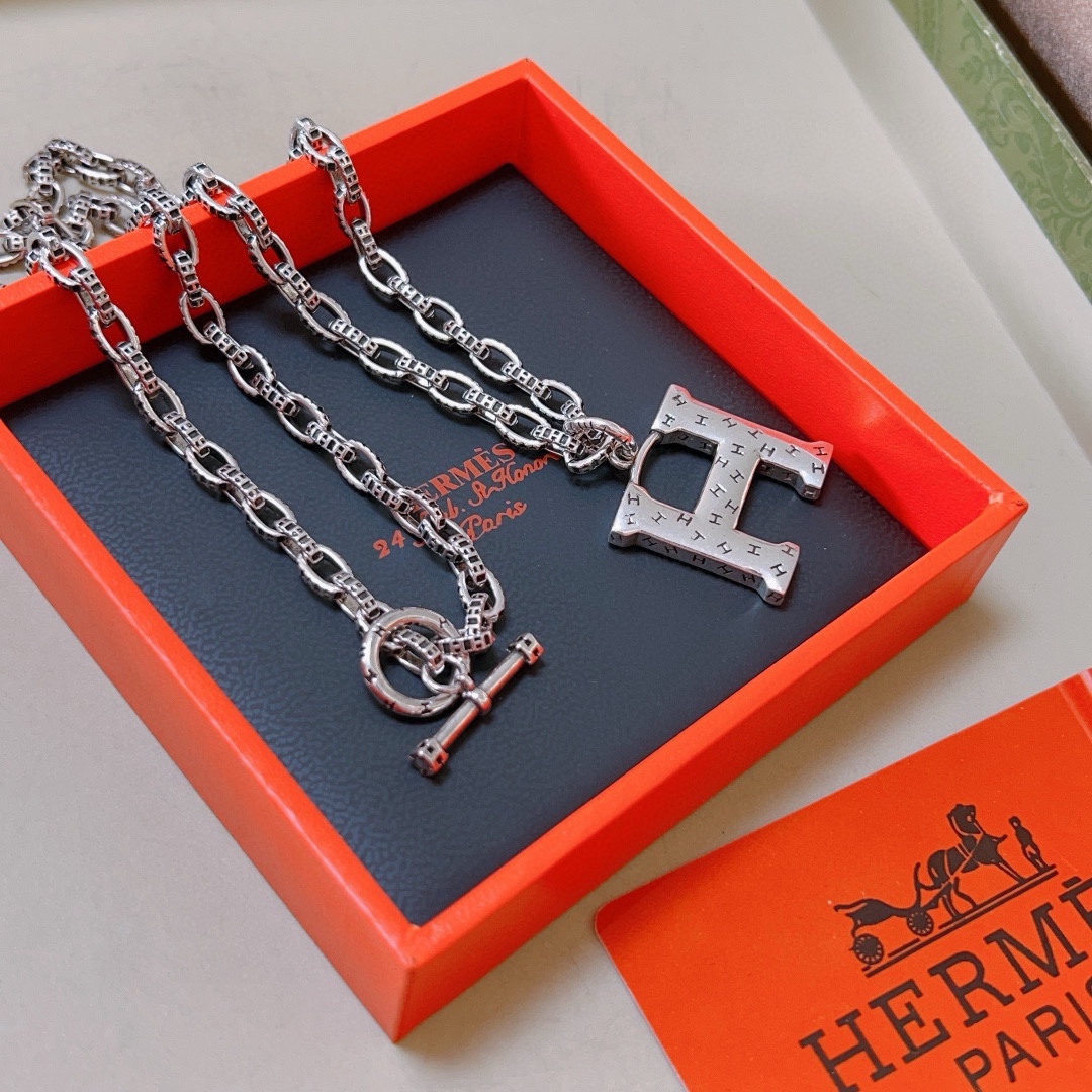 【HERMES】ネックレス、新しいネックレス万能シンプルファッションオーナメント 2473-BRAND OFF