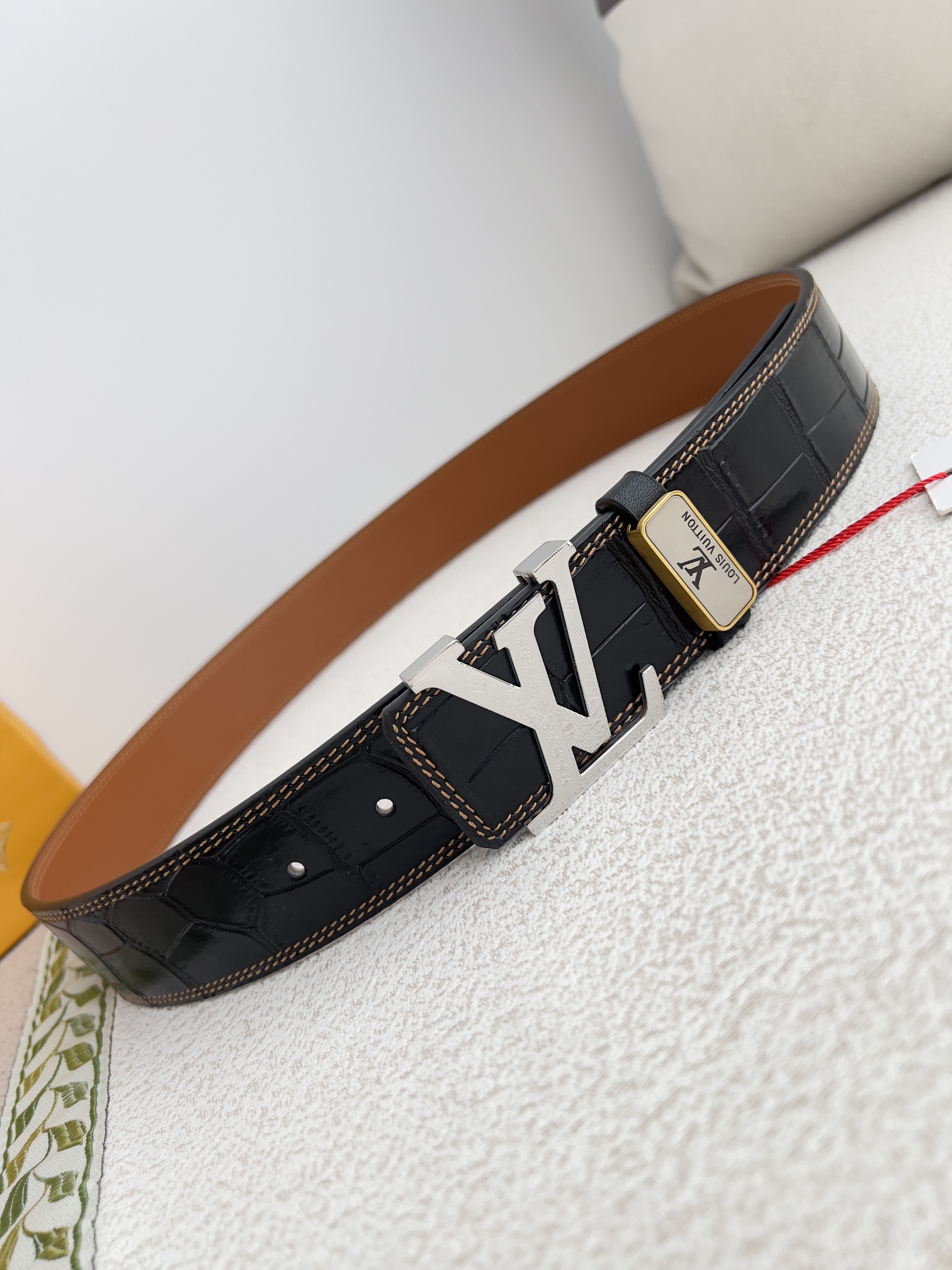 【LOUIS VUITTON】(ルイヴィトン) 3.8cmベルト メンズ  24706-BRAND OFF