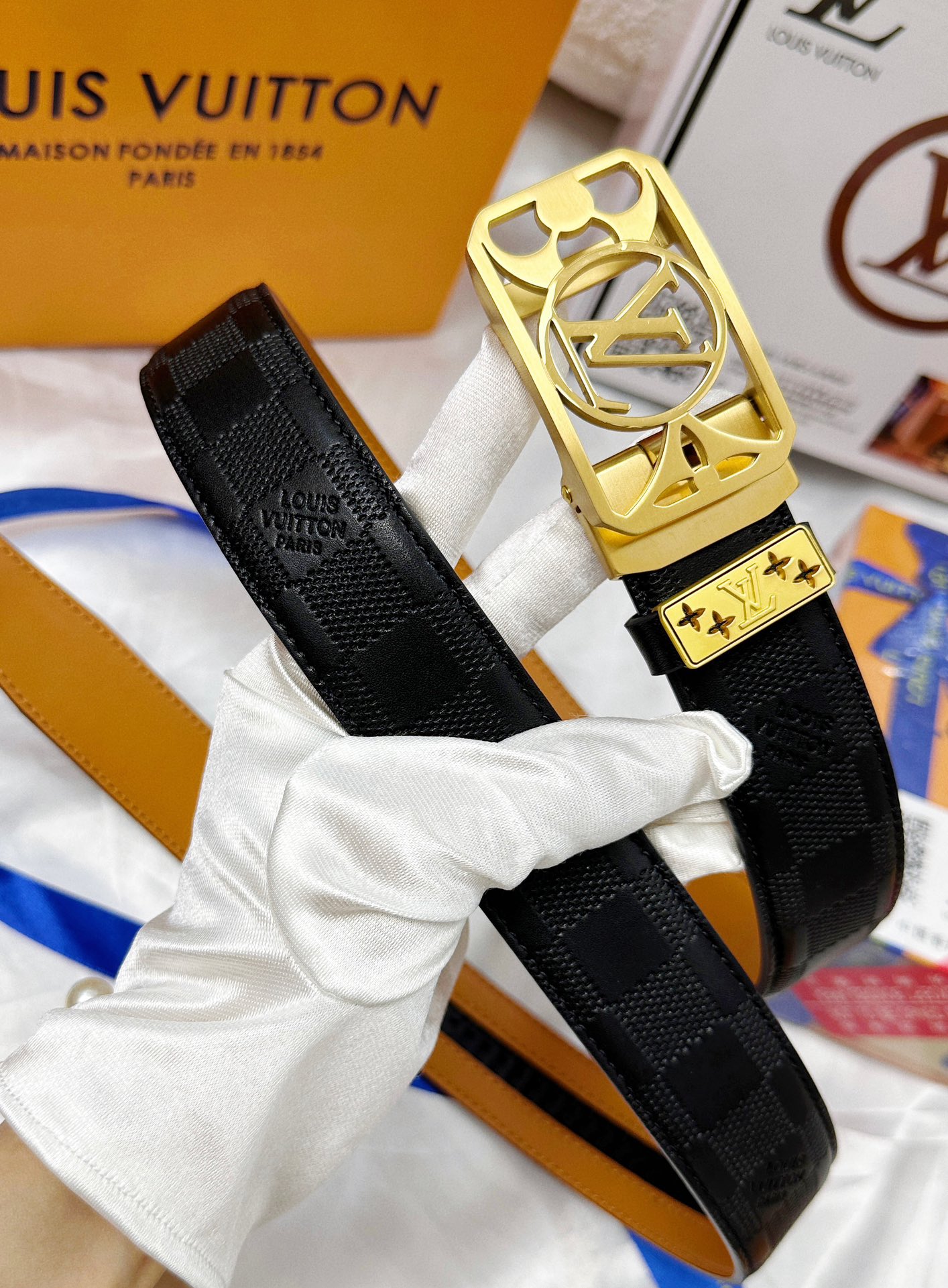 【LOUIS VUITTON】(ルイヴィトン) 3.8cmベルト メンズ  24706-BRAND OFF