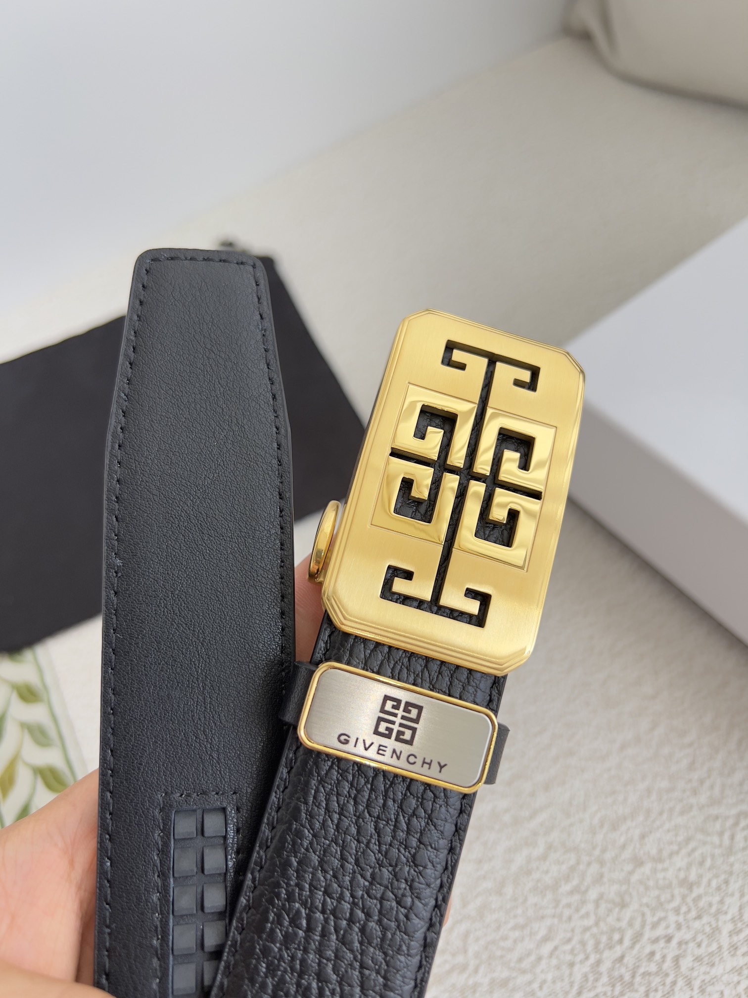 【GIVENCHY】(ジバンシー) 3.5cmベルト メンズ 24706-BRAND OFF