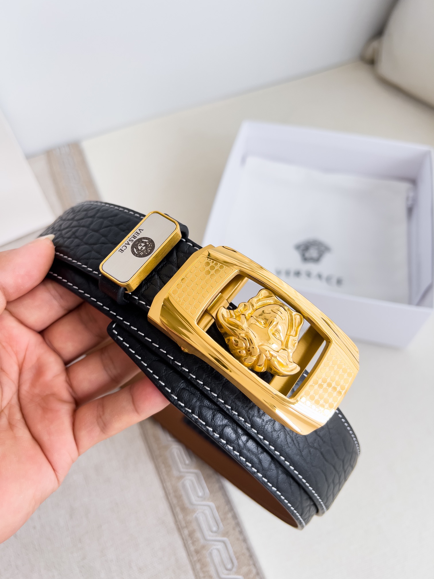【VERSACE】(ヴェルサーチ) 3.5cmベルト メンズ 240903-BRAND OFF