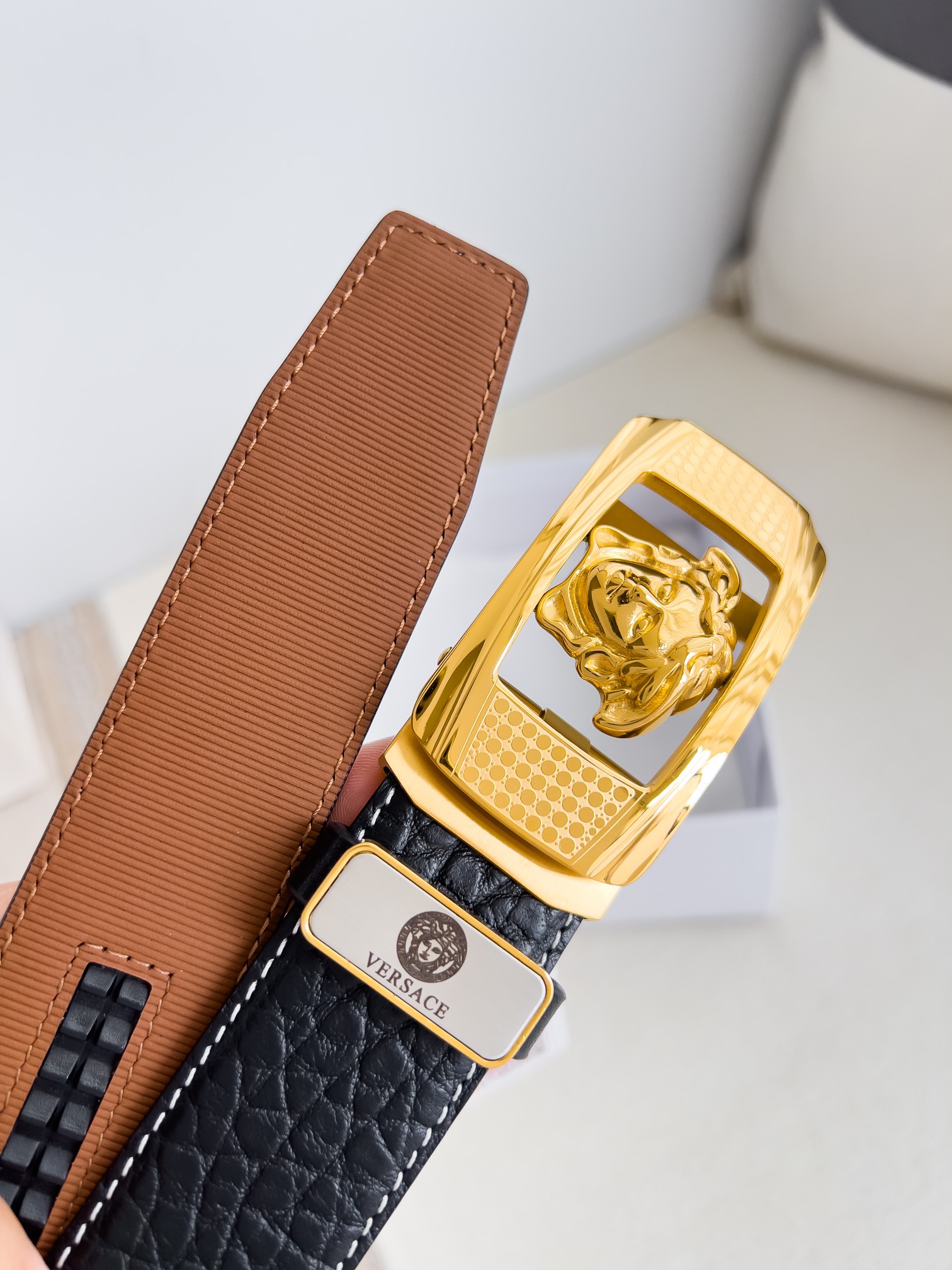 【VERSACE】(ヴェルサーチ) 3.5cmベルト メンズ 240903-BRAND OFF