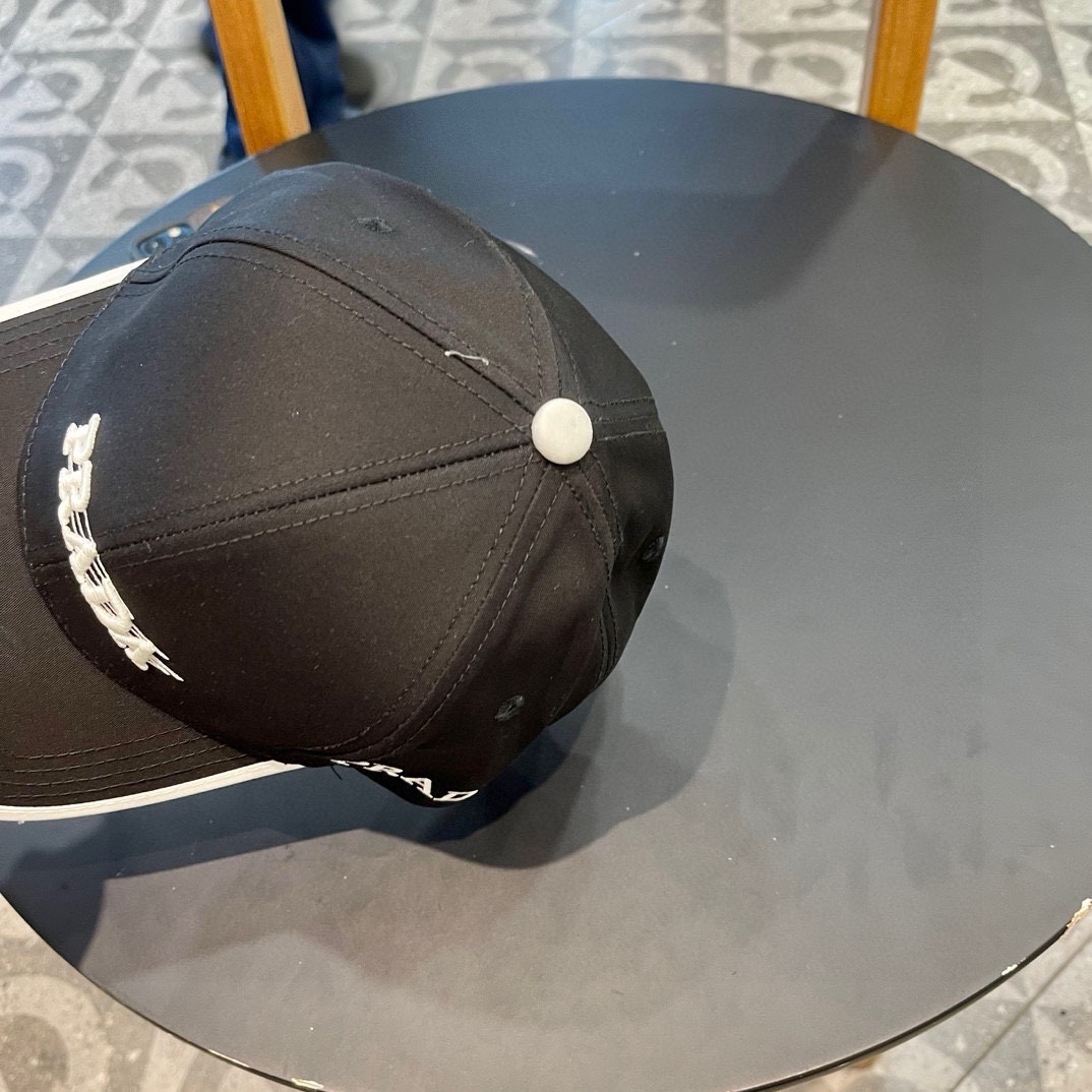 【PRADA  プラダ】【数量限定】 野球帽 / ハット-BRAND OFF