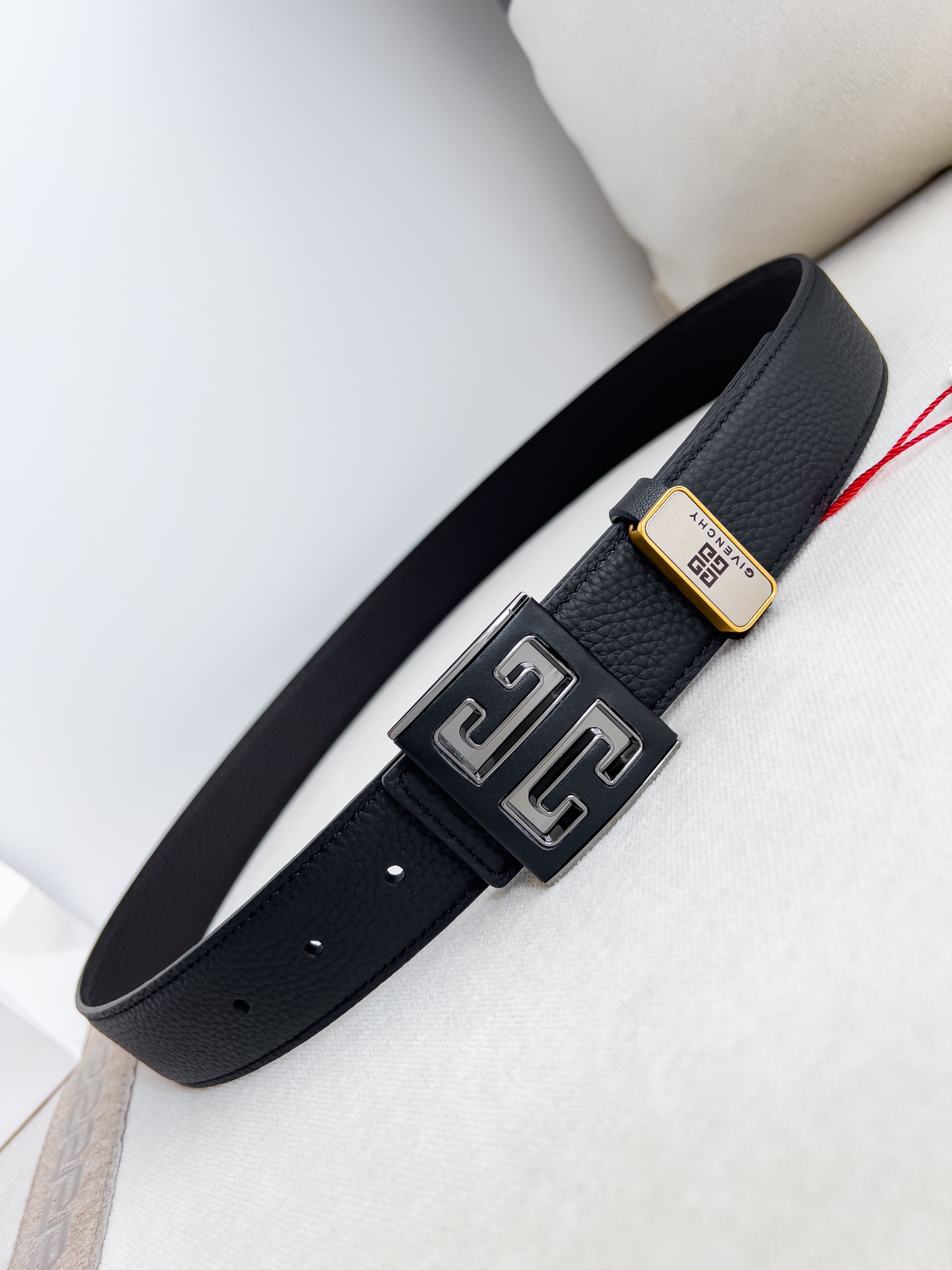 【GIVENCHY】(ジバンシー) 3.5cmベルト メンズ 240903-BRAND OFF