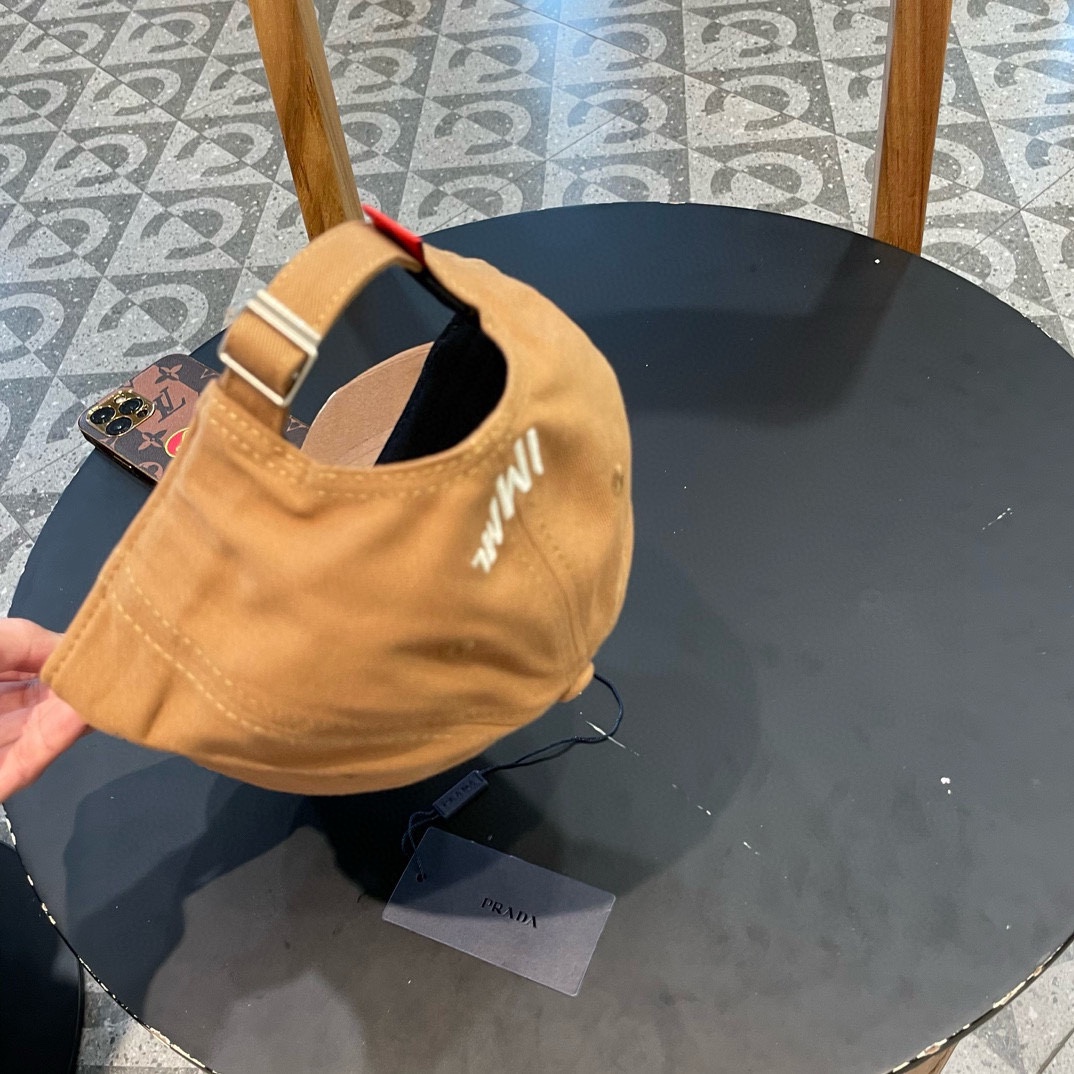 【PRADA  プラダ】【数量限定】 野球帽 / ハット-BRAND OFF