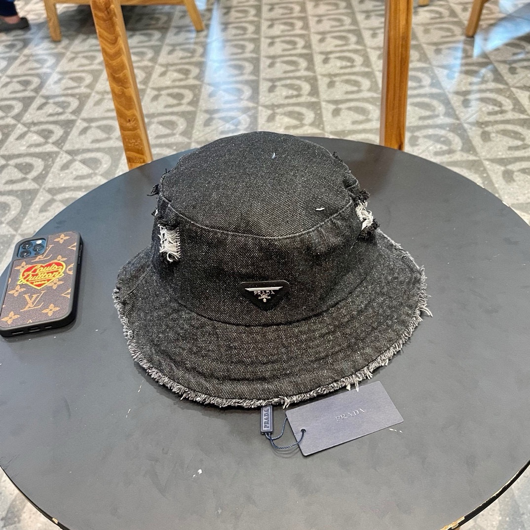 PRADA (プラダ)フィッシャーマンズハット 240904-BRAND OFF